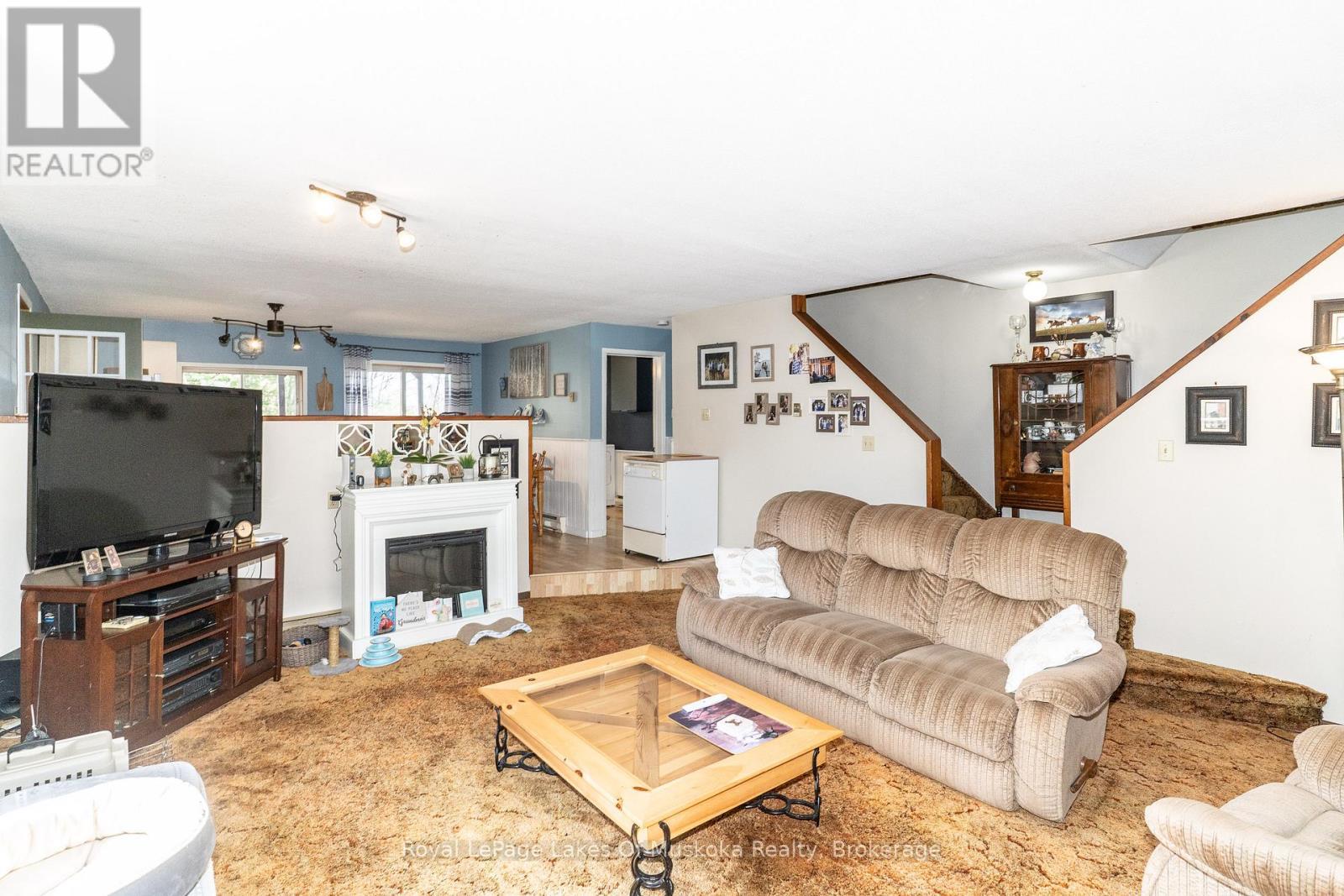 












555 WAGNER STREET

,
Gravenhurst (Muskoka (S)),




Ontario
P1P1E1

