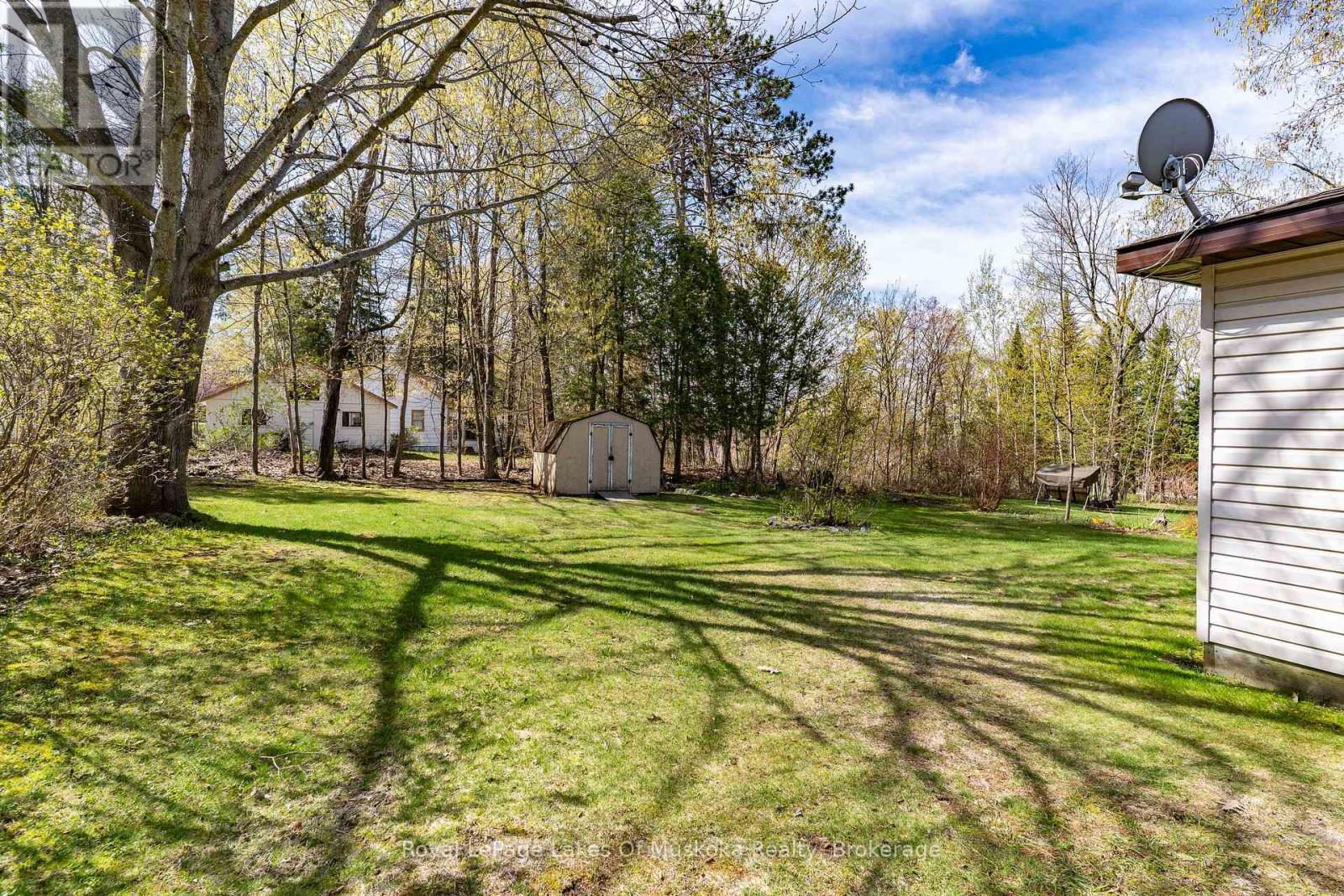 












555 WAGNER STREET

,
Gravenhurst (Muskoka (S)),




Ontario
P1P1E1

