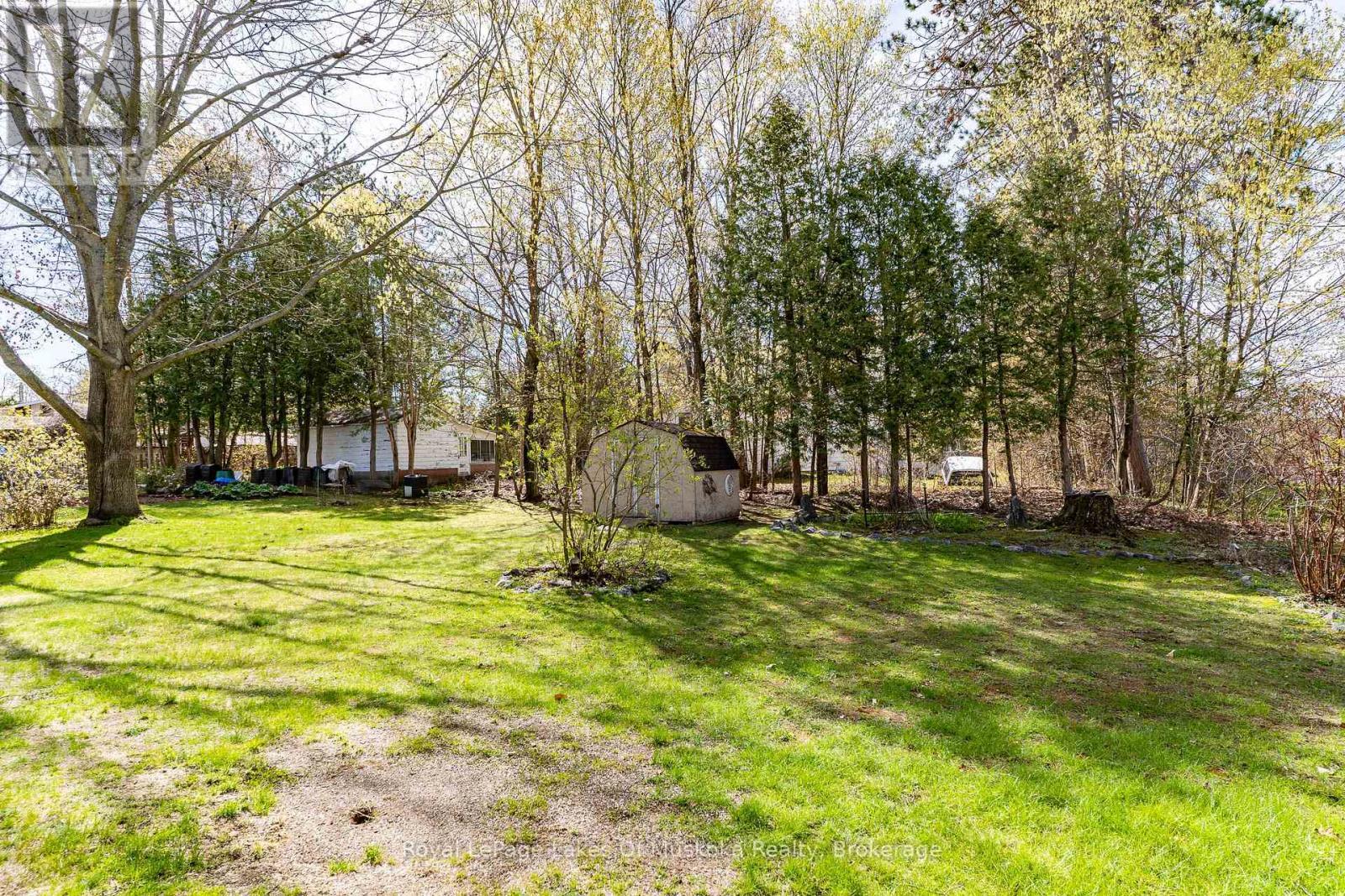 












555 WAGNER STREET

,
Gravenhurst (Muskoka (S)),




Ontario
P1P1E1

