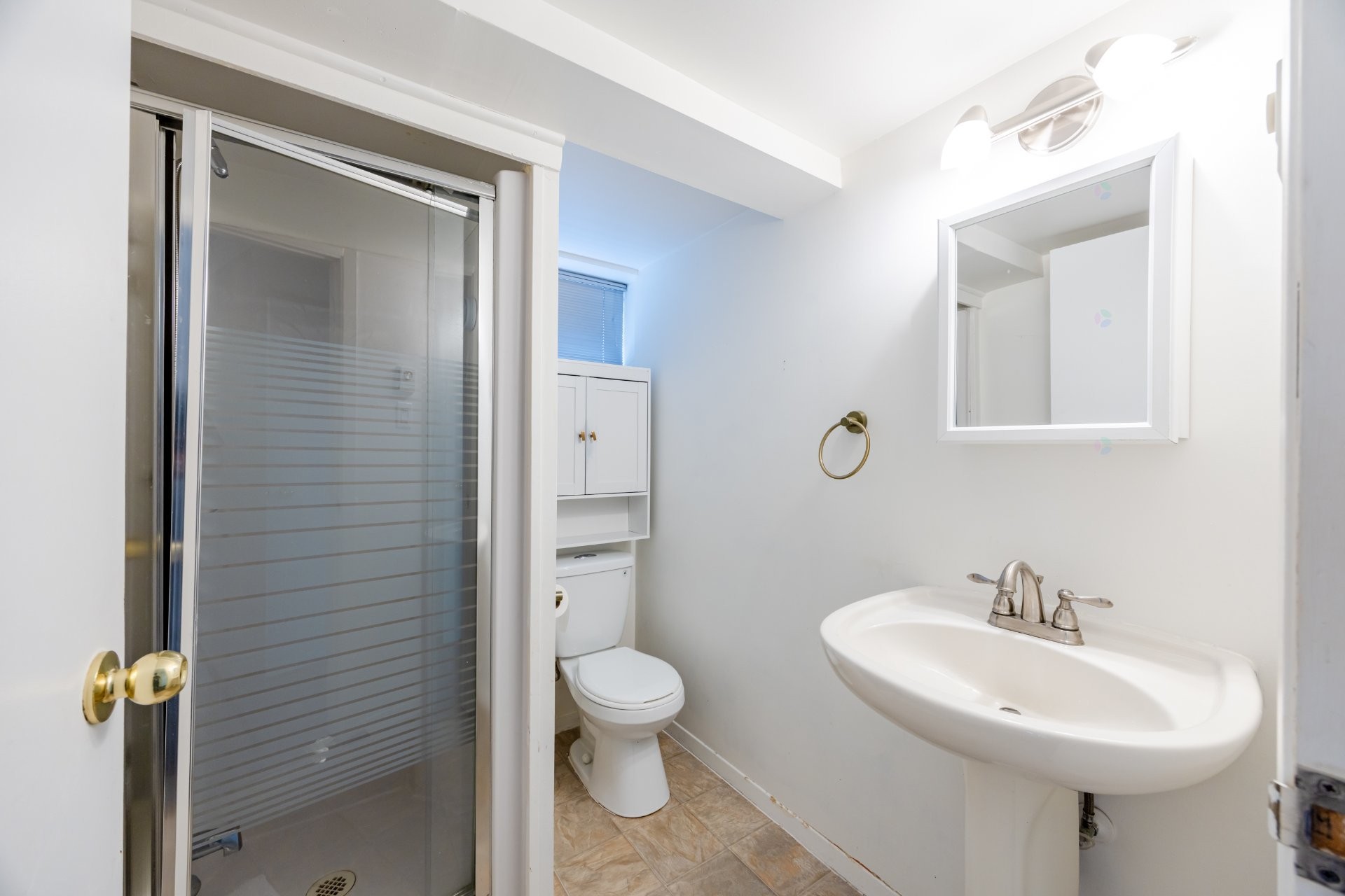 









218


Rue du Niagara

,
Kirkland,




QC
H9J3W7

