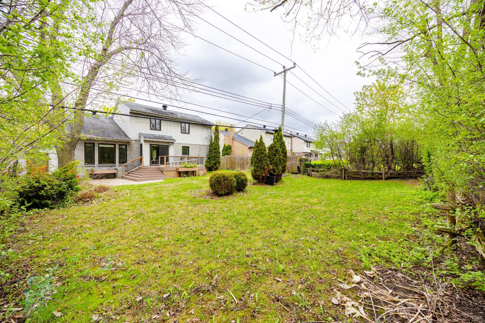 









218


Rue du Niagara

,
Kirkland,




QC
H9J3W7

