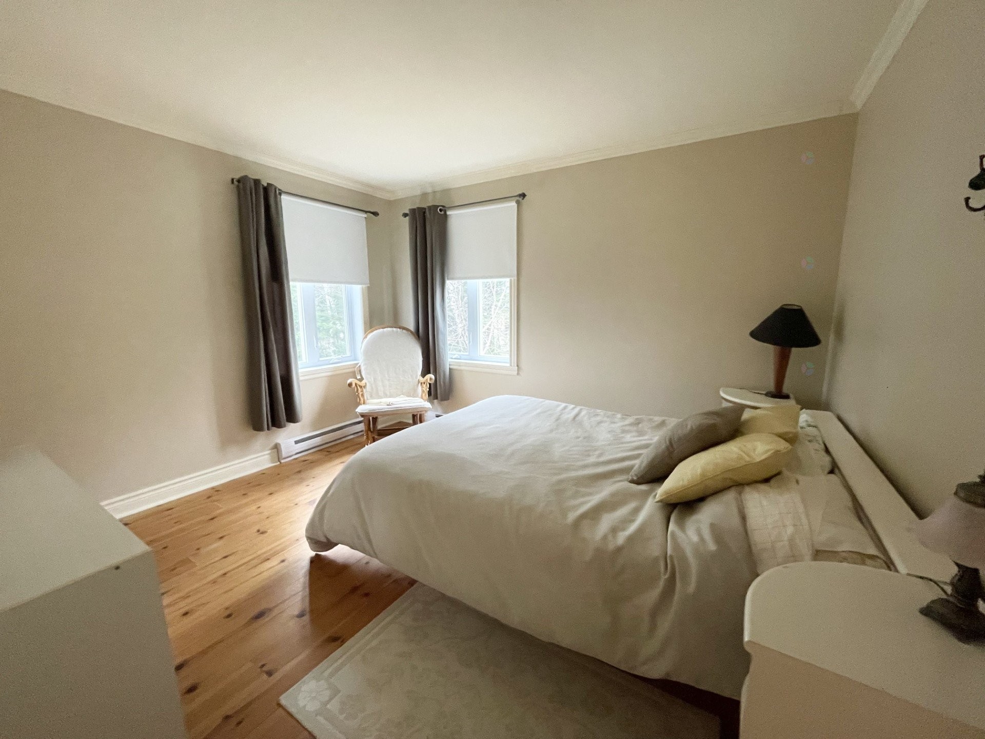 









699


Ch. du Lac-des-Cornes

,
Chute-Saint-Philippe,




QC
J0W1A0

