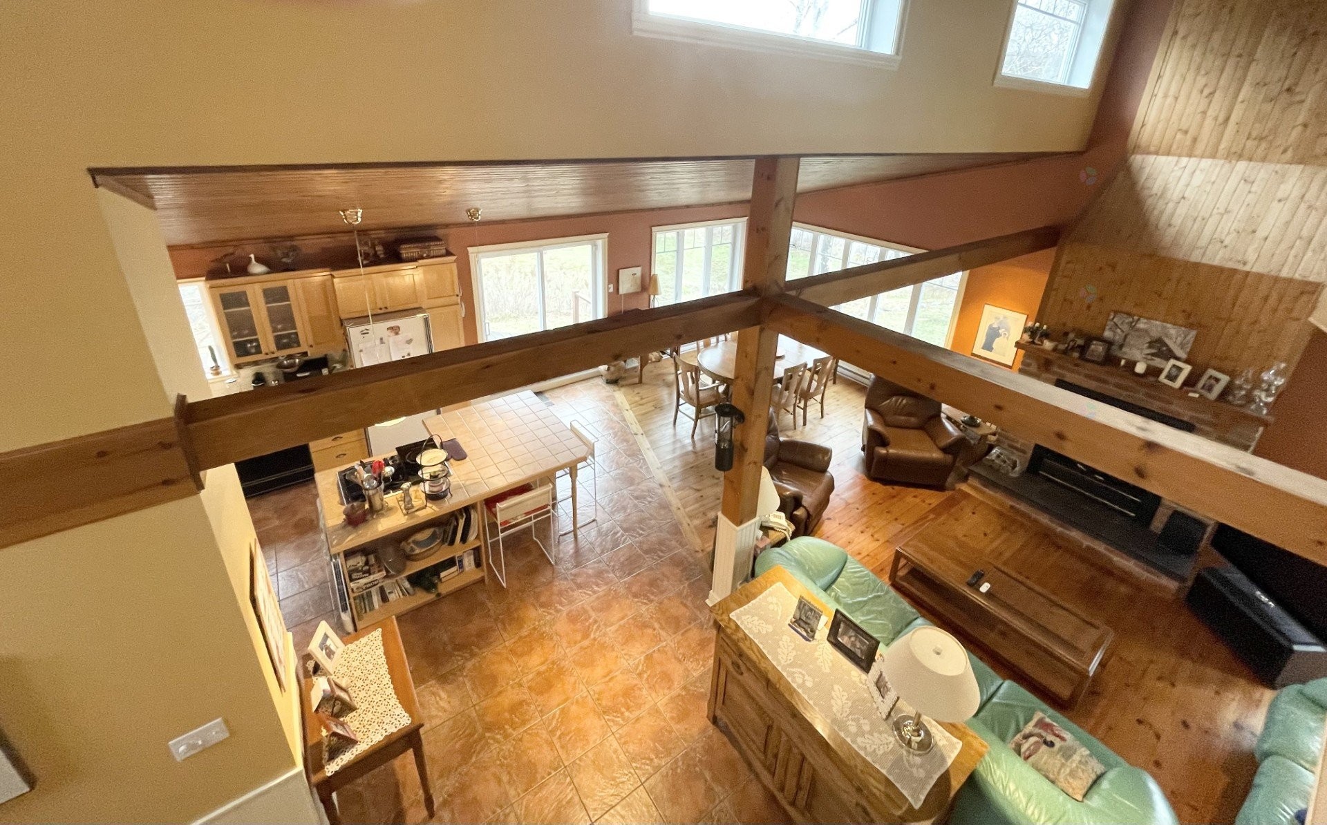 









699


Ch. du Lac-des-Cornes

,
Chute-Saint-Philippe,




QC
J0W1A0

