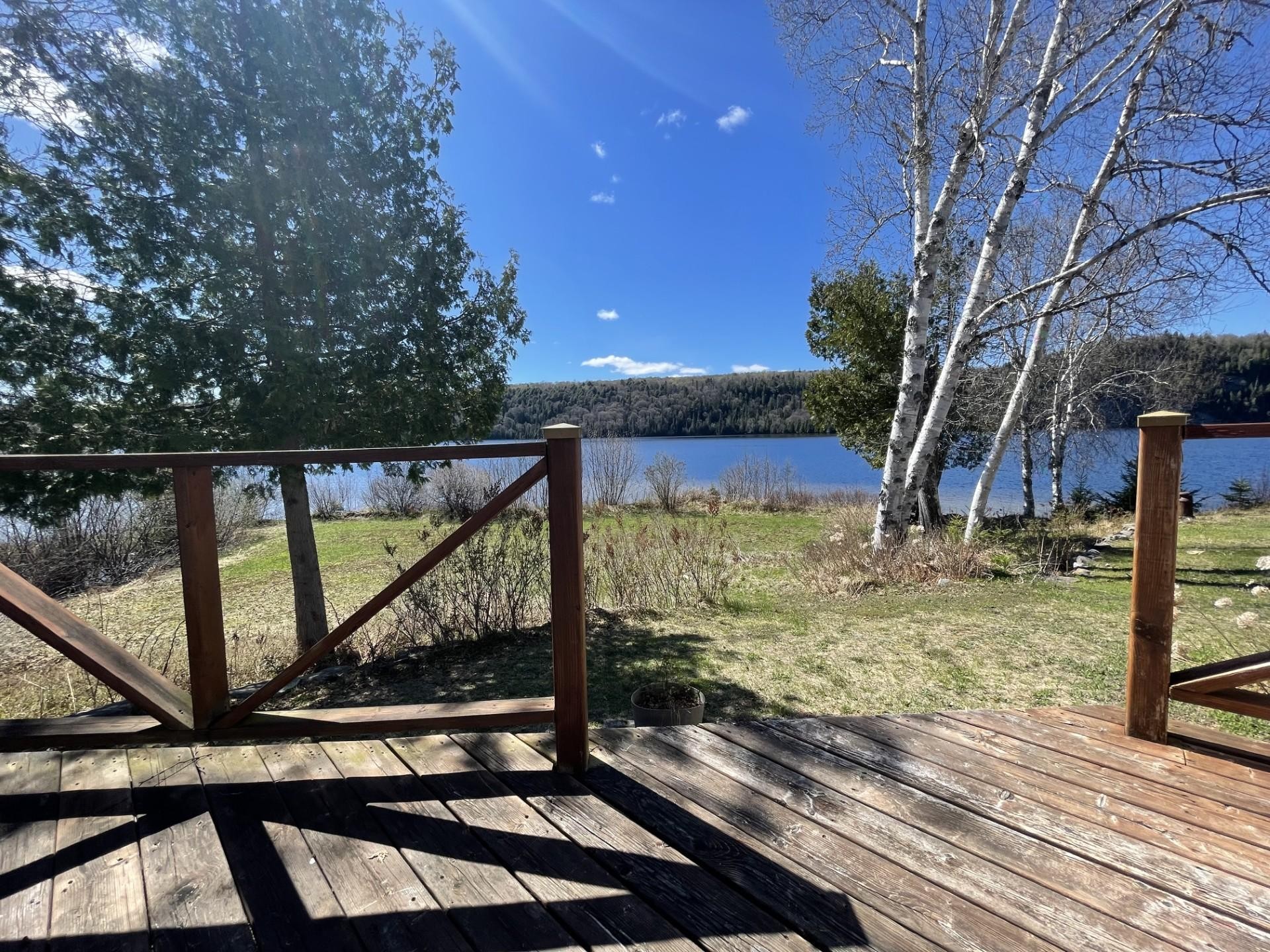 









699


Ch. du Lac-des-Cornes

,
Chute-Saint-Philippe,




QC
J0W1A0

