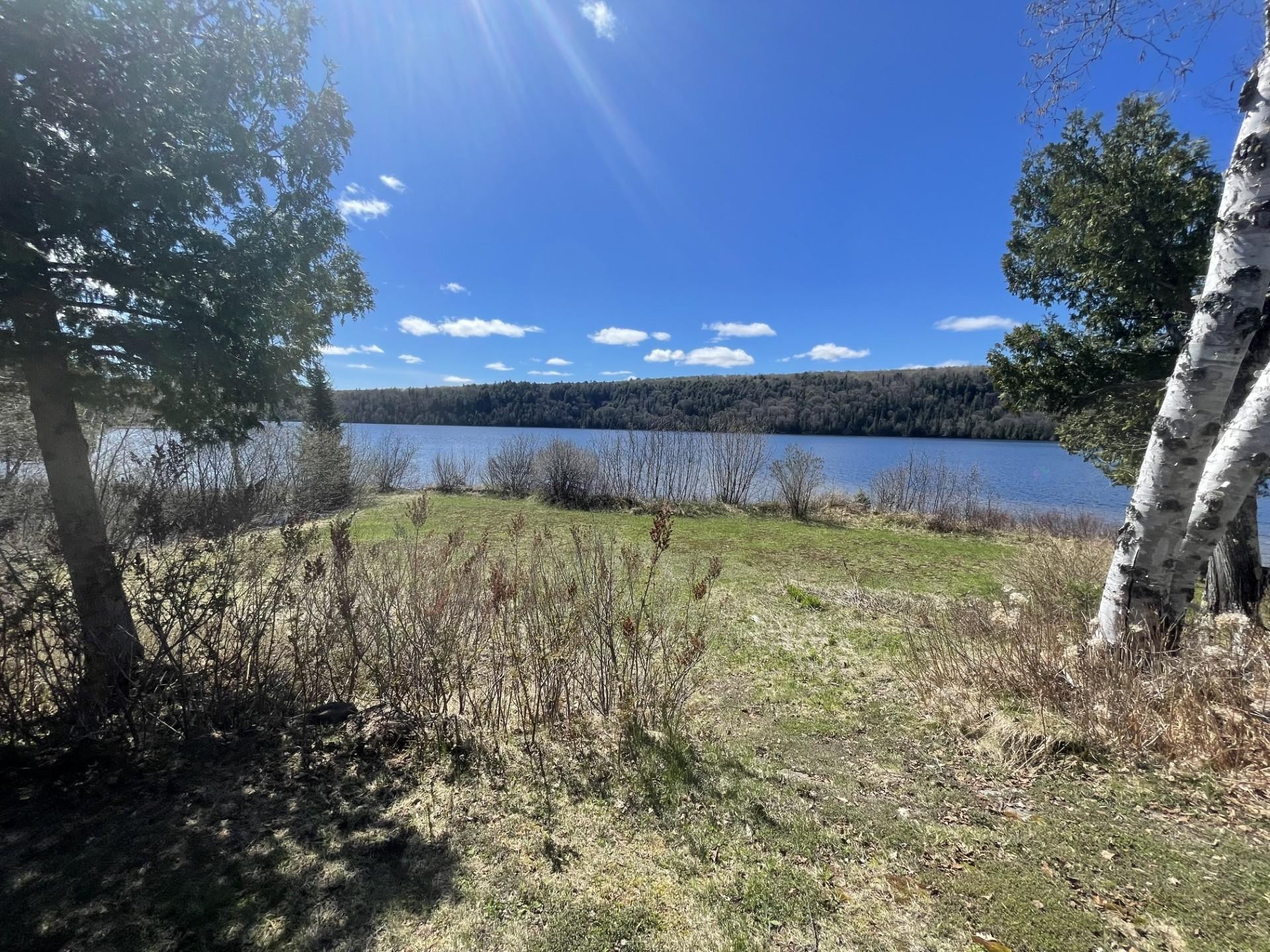 









699


Ch. du Lac-des-Cornes

,
Chute-Saint-Philippe,




QC
J0W1A0

