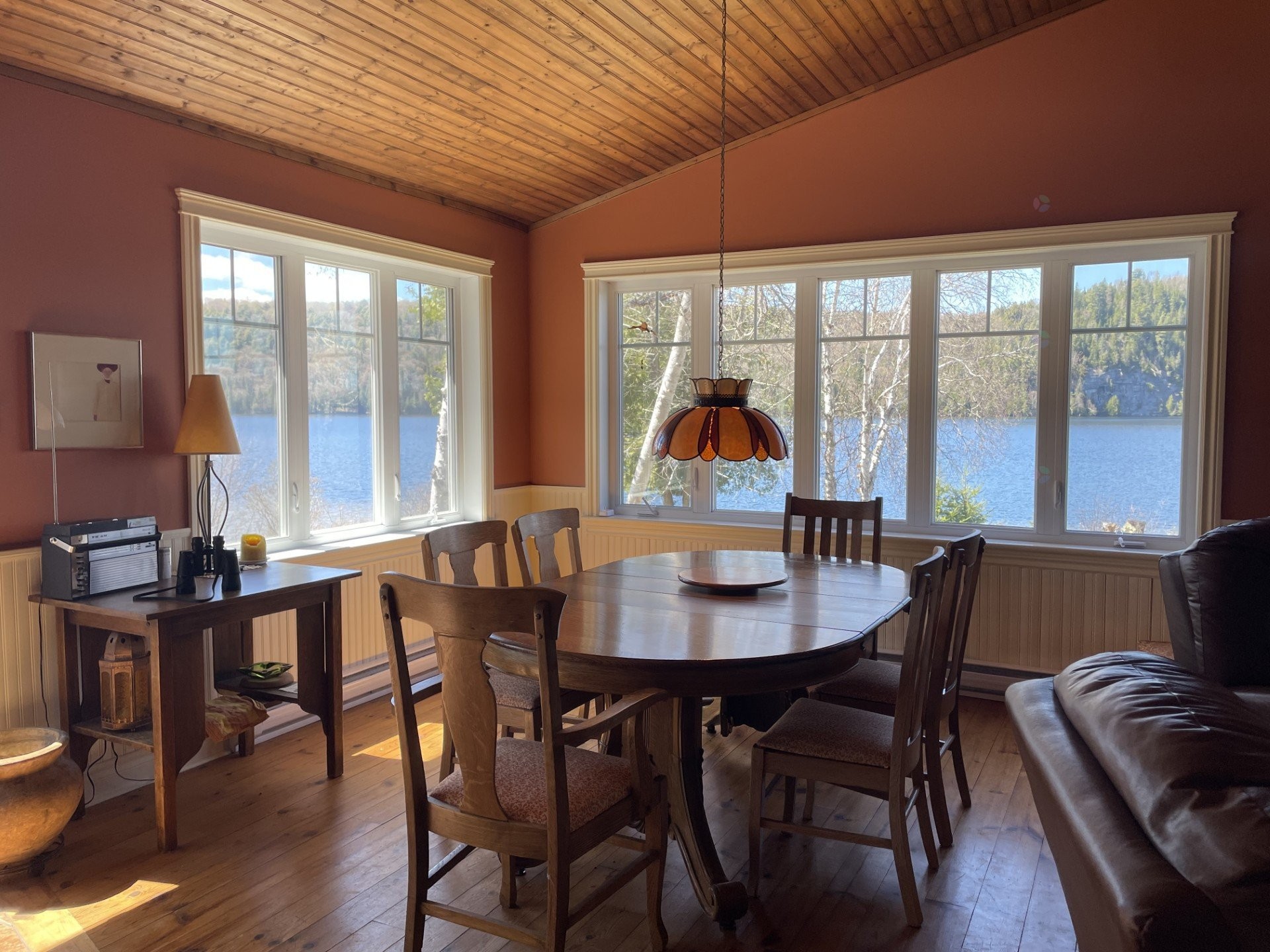









699


Ch. du Lac-des-Cornes

,
Chute-Saint-Philippe,




QC
J0W1A0

