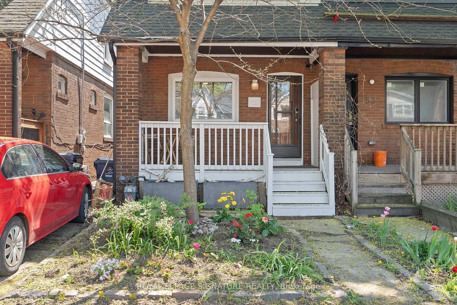 









55


Kingston

Road,
Toronto,




ON
M4L 1S5

