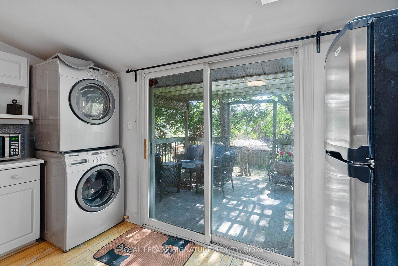









55


Kingston

Road,
Toronto,




ON
M4L 1S5

