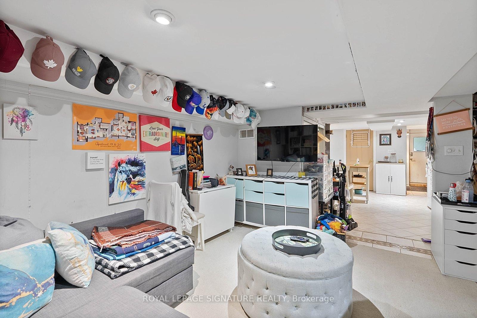 









55


Kingston

Road,
Toronto,




ON
M4L 1S5

