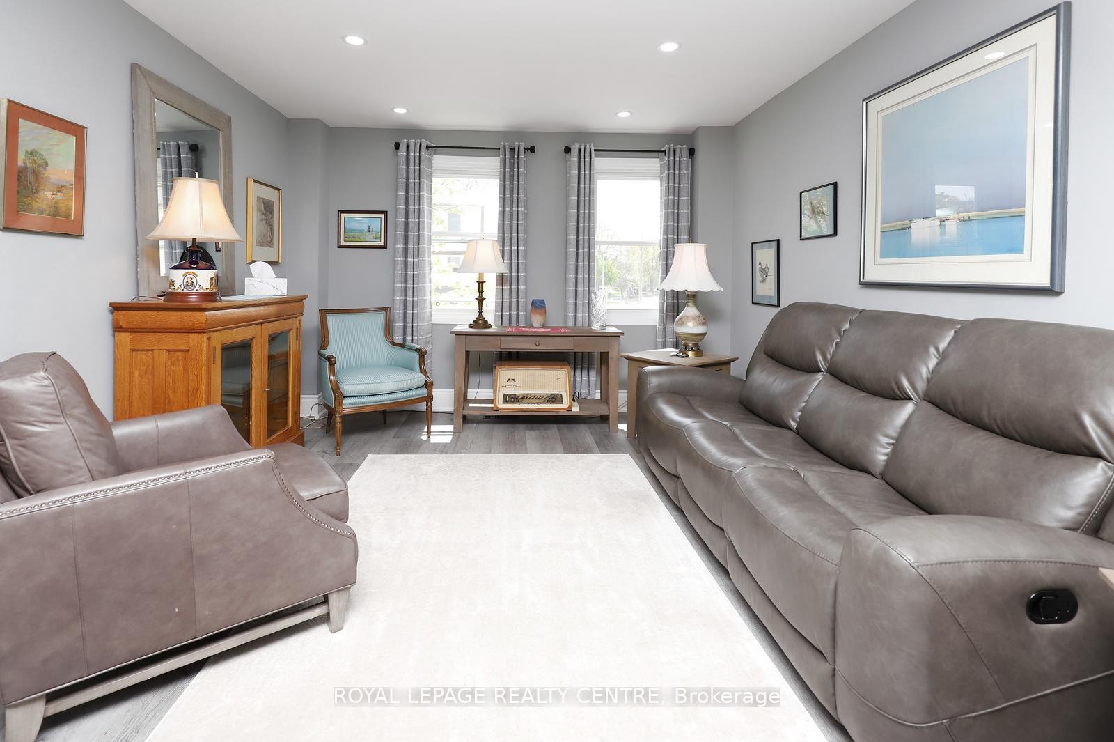 









7340


Copenhagen

Road, 35,
Mississauga,




ON
L5N 2S5

