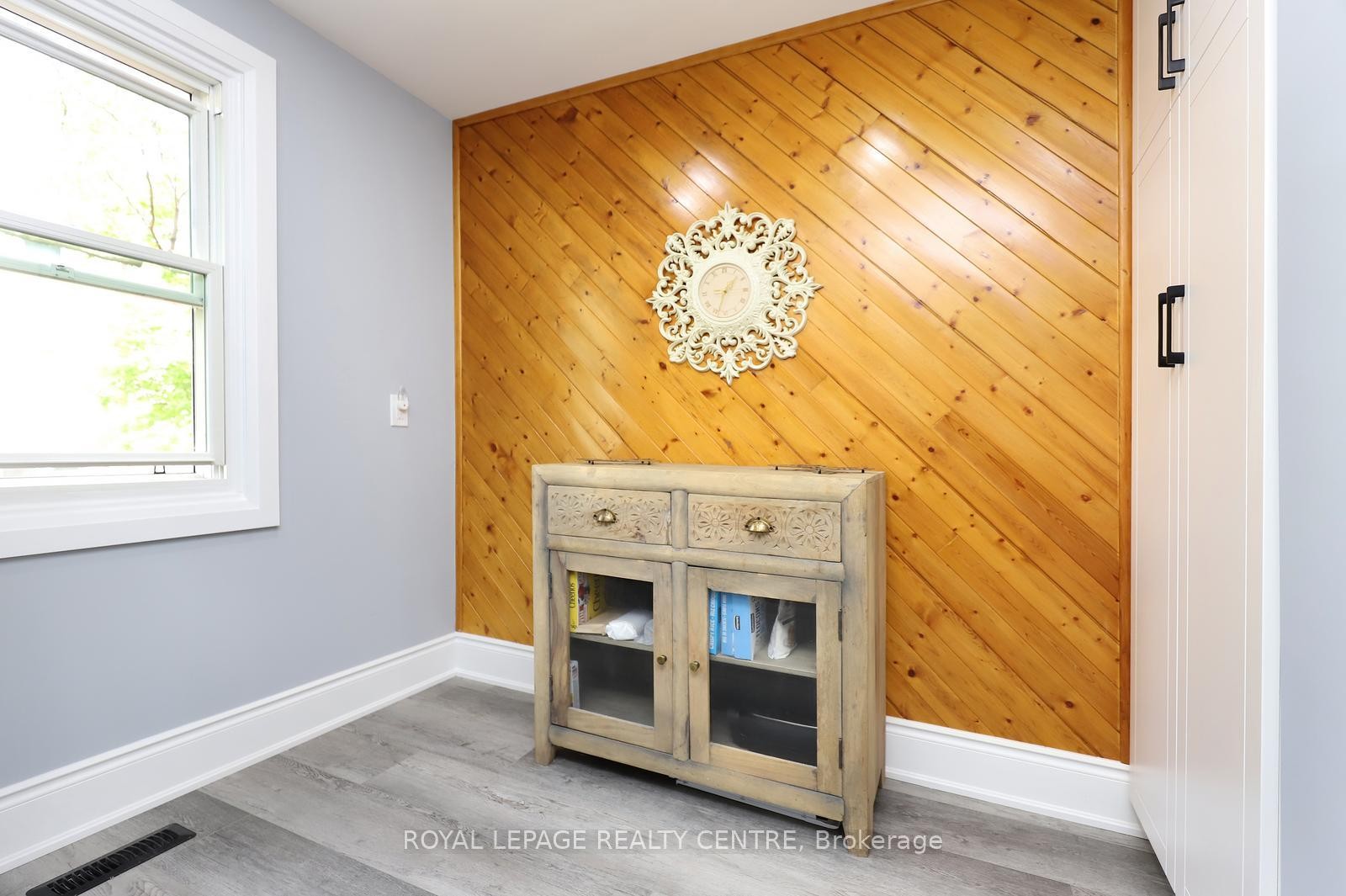 









7340


Copenhagen

Road, 35,
Mississauga,




ON
L5N 2S5

