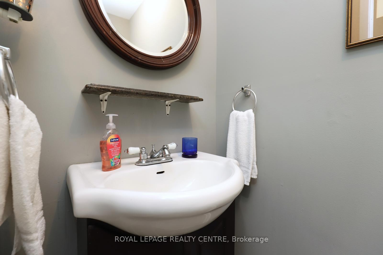 









7340


Copenhagen

Road, 35,
Mississauga,




ON
L5N 2S5

