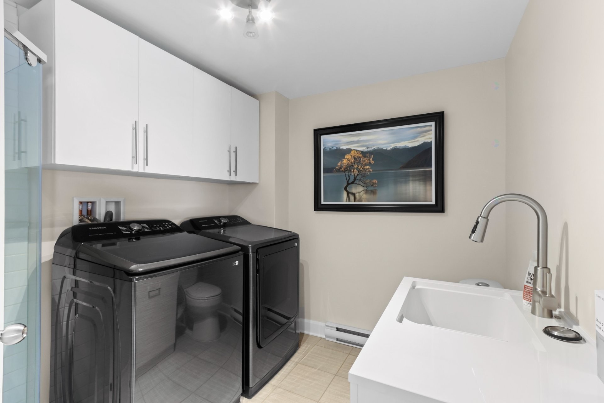 









1185


Rue Principale

, 1,
Saint-Zotique,




QC
J0P1Z0

