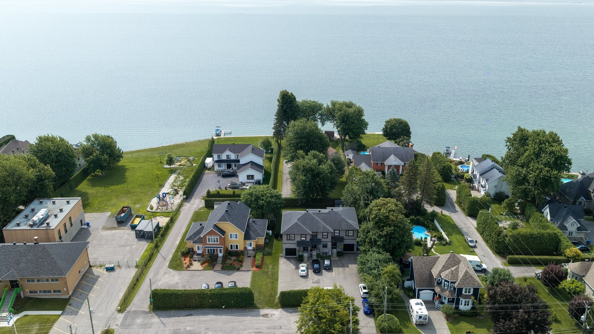 









1185


Rue Principale

, 1,
Saint-Zotique,




QC
J0P1Z0


