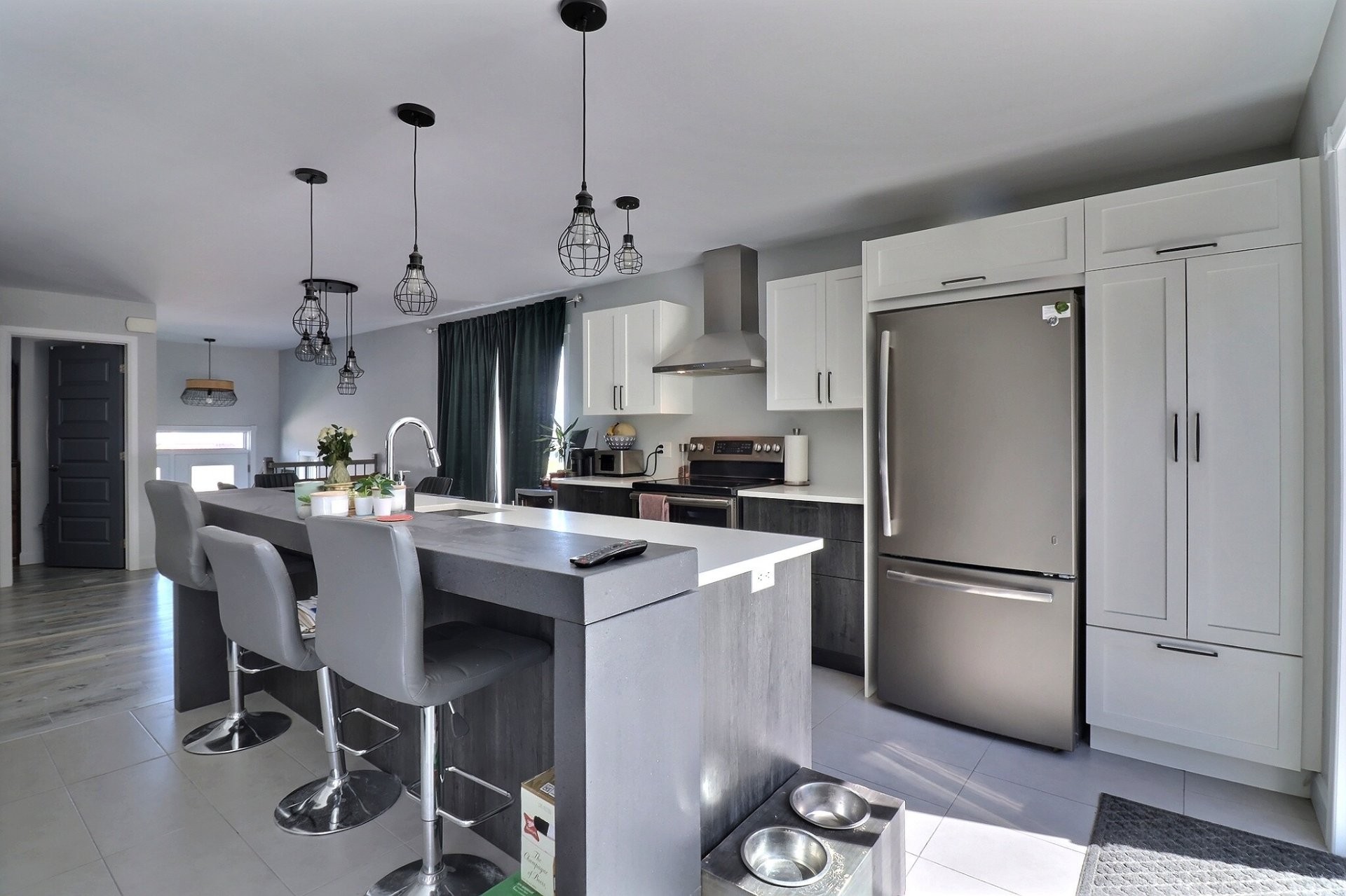 









121


Rue Frédéric

,
Saguenay (Chicoutimi),




QC
G7G4B6

