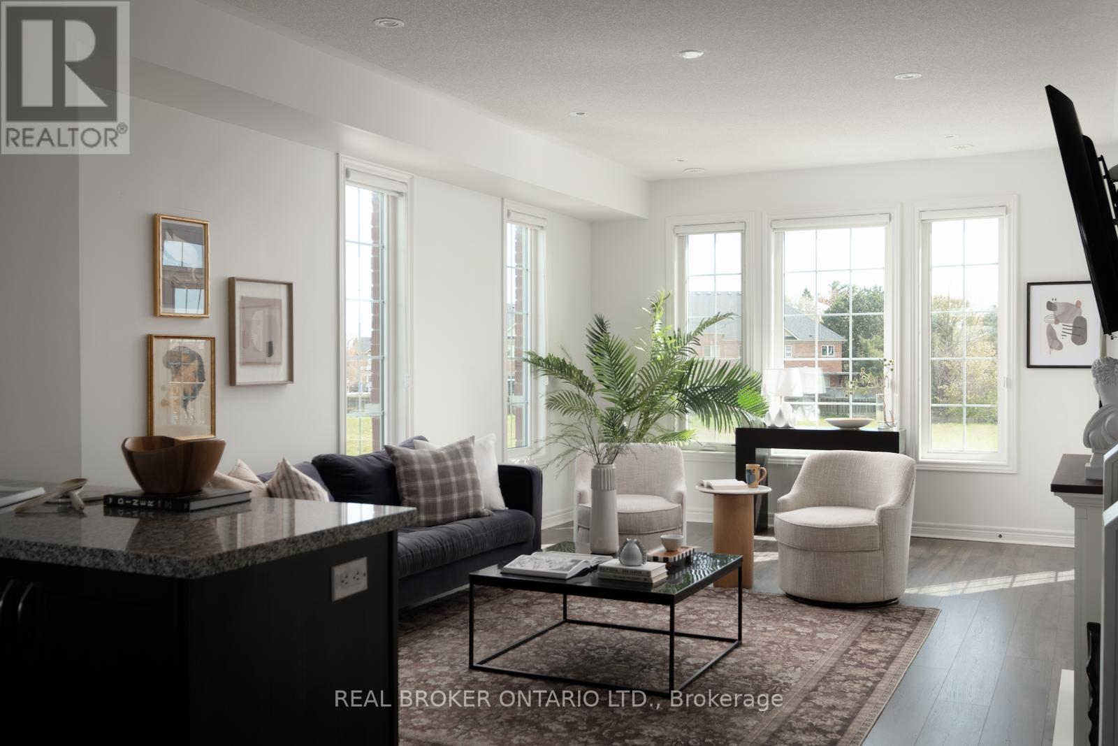 












2 MCDEVITT LANE

,
Caledon,




Ontario
L7C3S4

