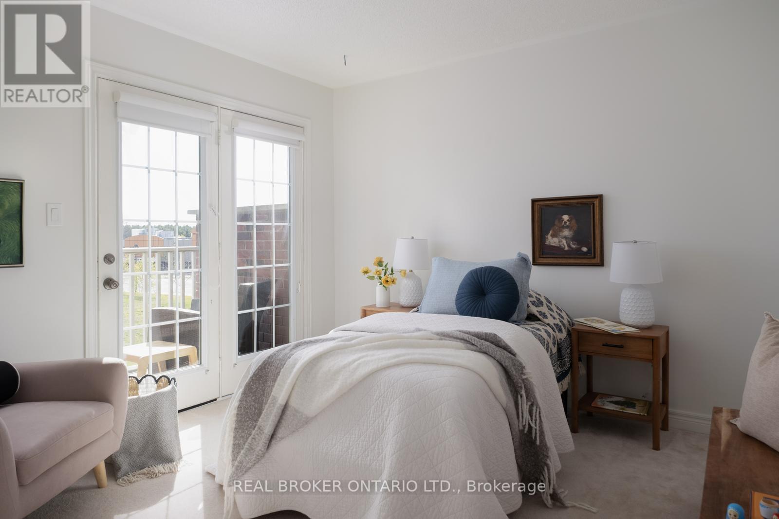 












2 MCDEVITT LANE

,
Caledon,




Ontario
L7C3S4

