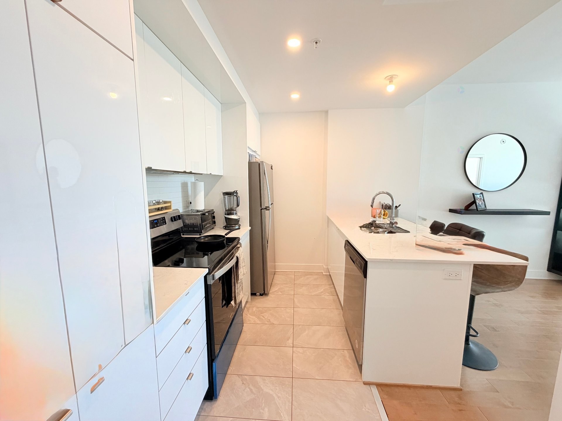 









5175


Rue MacKenzie

, 711,
Montréal (Côte-des-Neiges/Notre-Dame-de-Grâce),




QC
H3W0B3

