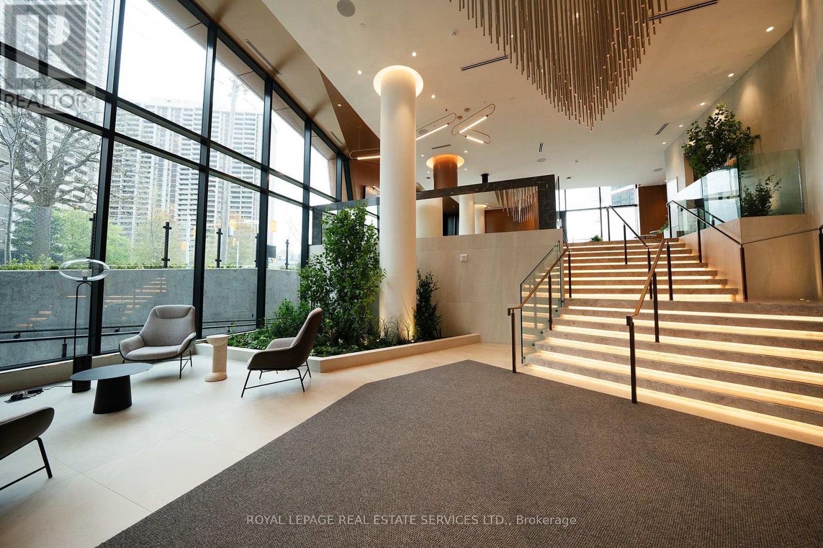 












1207 - 60 CENTRAL PARK ROADWAY

,
Toronto,




Ontario
M9A0E6

