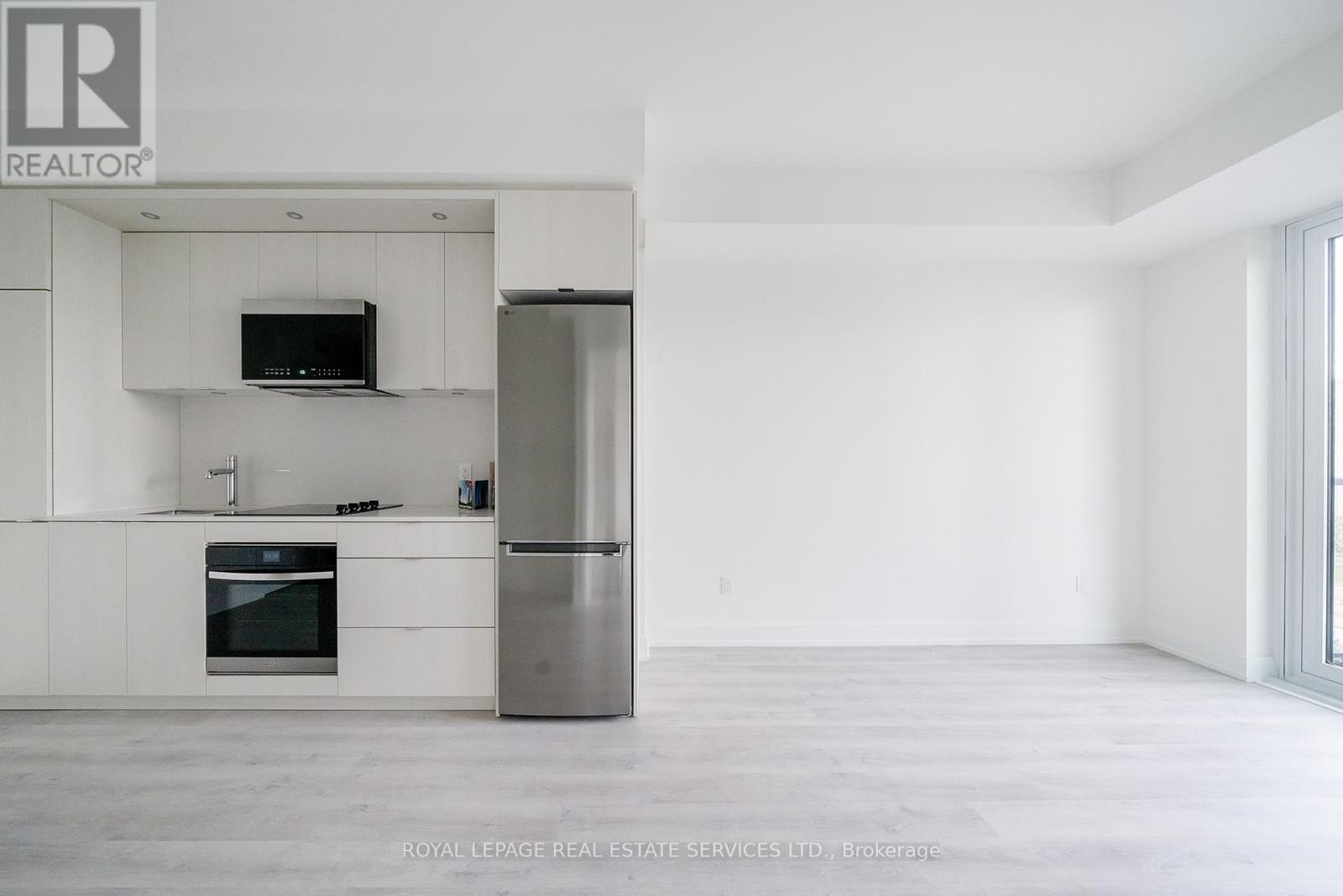 












1207 - 60 CENTRAL PARK ROADWAY

,
Toronto,




Ontario
M9A0E6


