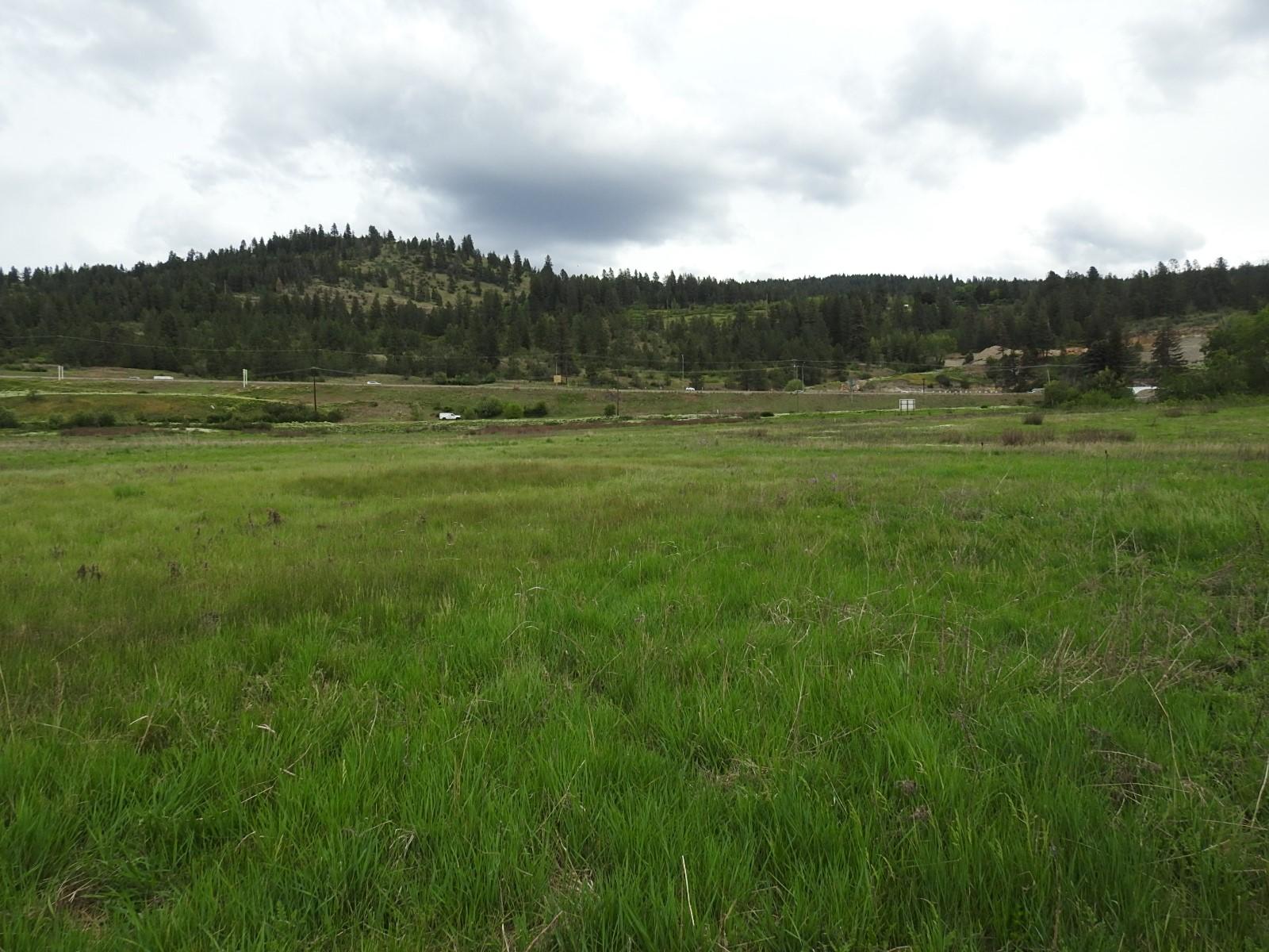 












L & A Cross

Road,
Spallumcheen,







BC
V1H 1W9

