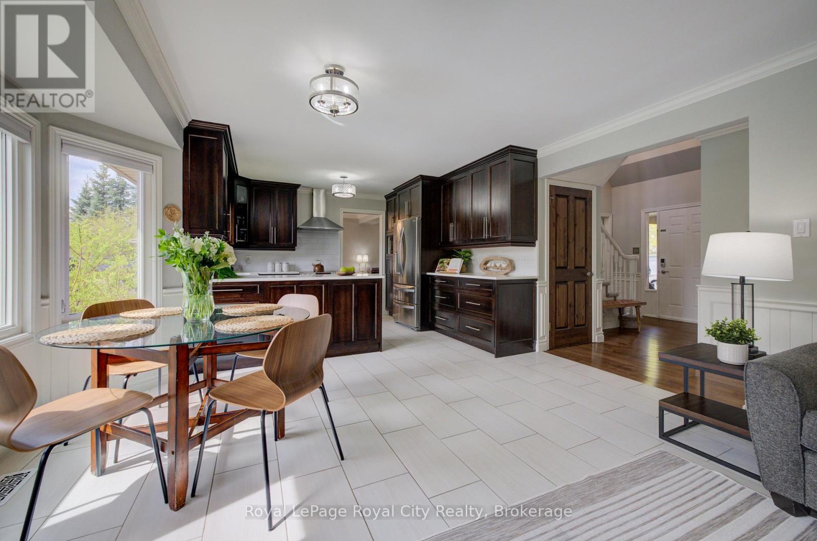 












15 JOANN CRESCENT

,
Centre Wellington (Elora/Salem),




Ontario
N0B1S0

