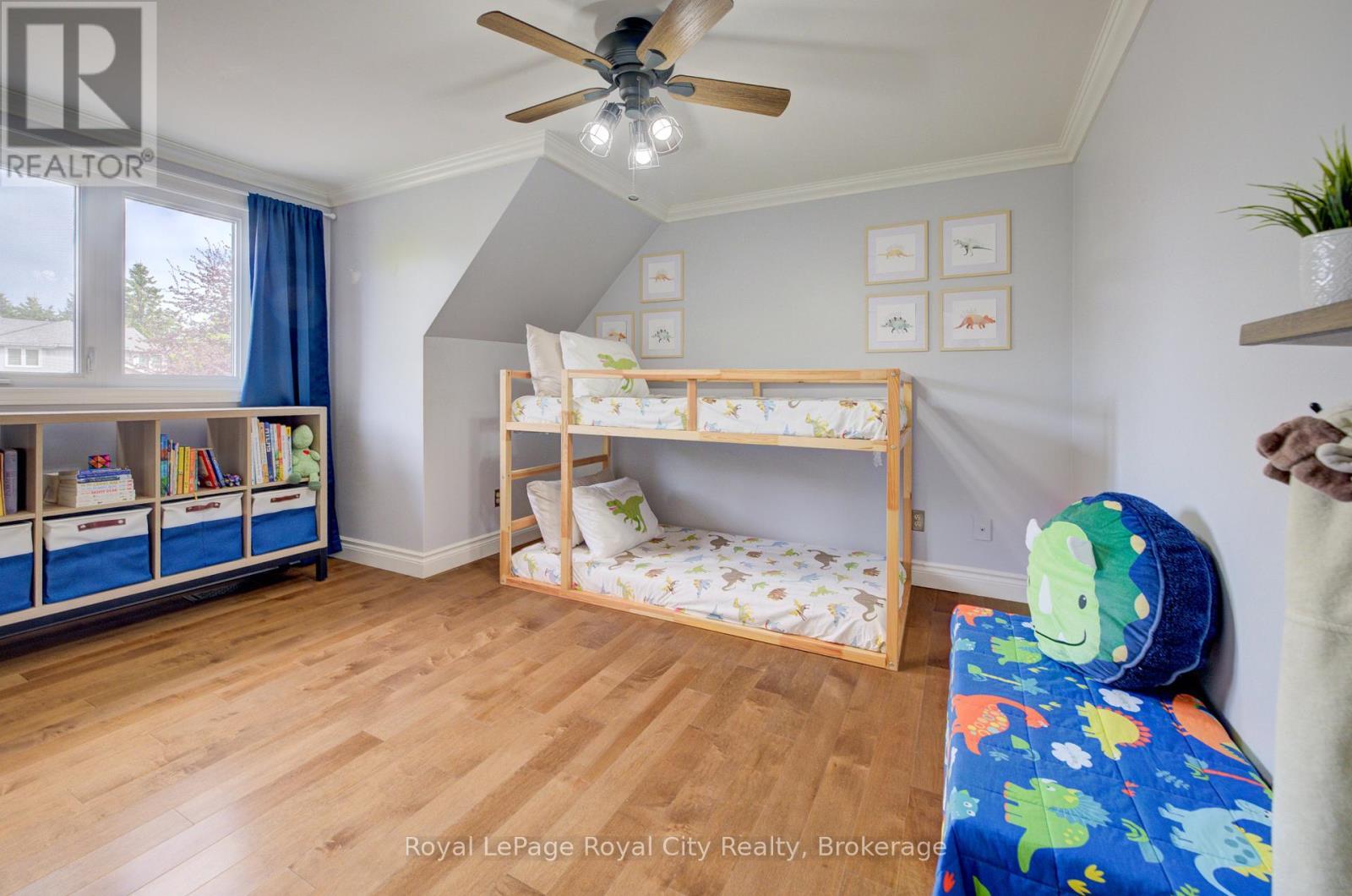 












15 JOANN CRESCENT

,
Centre Wellington (Elora/Salem),




Ontario
N0B1S0

