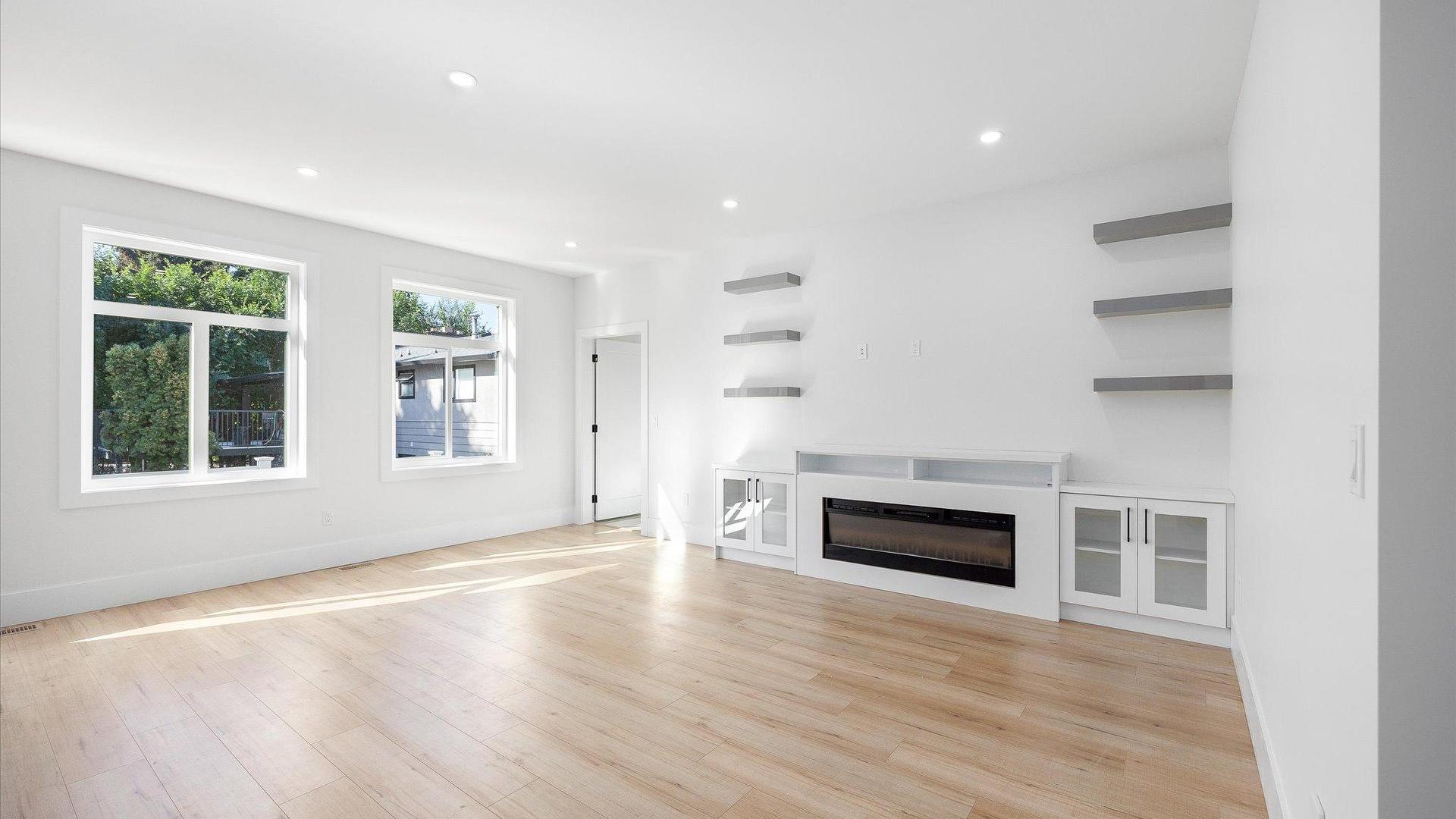 









705


McClure

Road,
Kelowna,




BC
V1W 1M2

