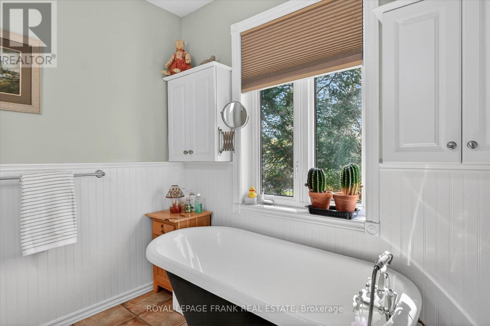 












187 RIVER LANE

,
Douro-Dummer,




Ontario
K0L3A0

