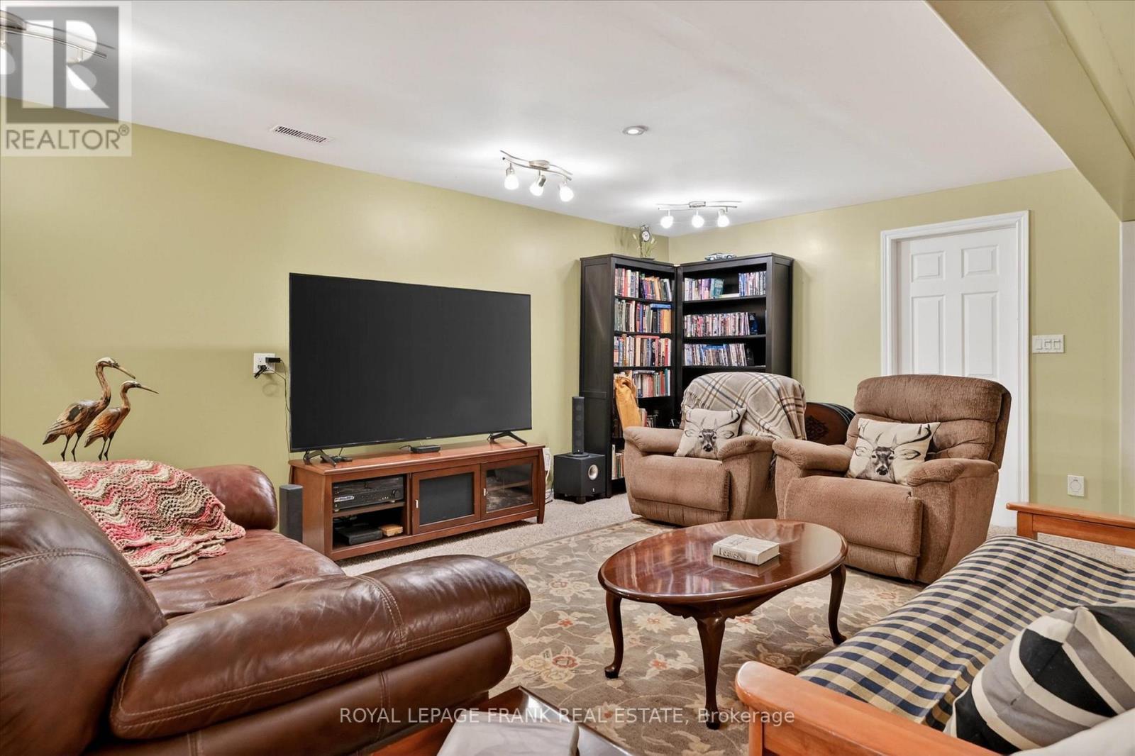 












187 RIVER LANE

,
Douro-Dummer,




Ontario
K0L3A0

