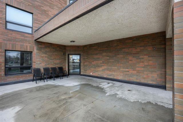 









1840


Henderson

HWY, 501,
Winnipeg,




MB
R2G 1P2

