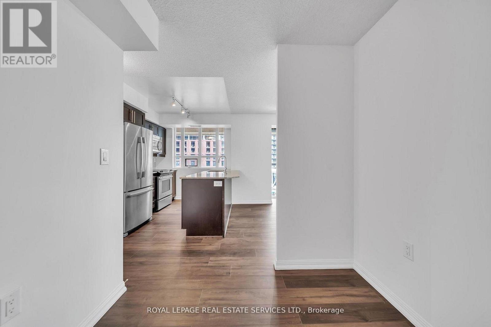 












502 - 125 WESTERN BATTERY ROAD

,
Toronto,




Ontario
M6K3R8

