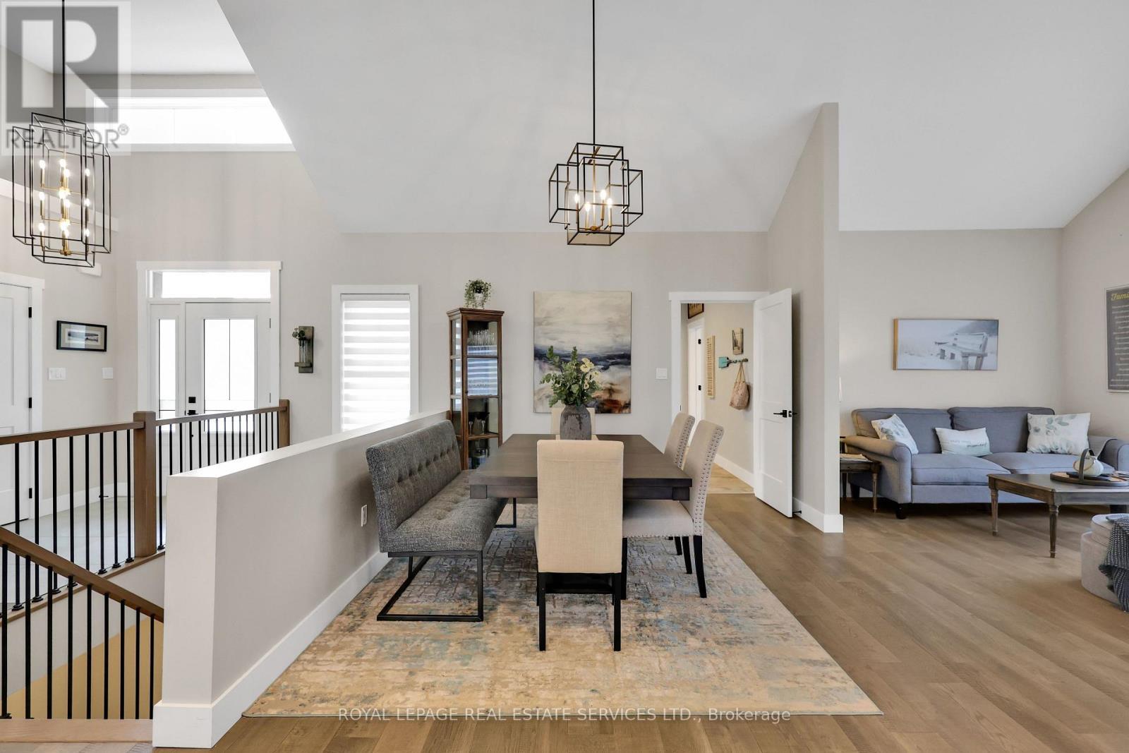 












131 GLENLAKE BOULEVARD

,
Collingwood,




Ontario
L9Y0X2


