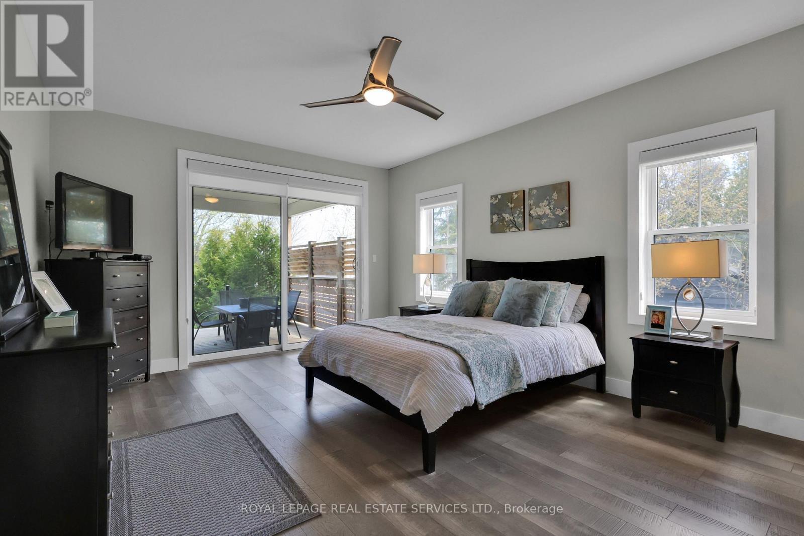












131 GLENLAKE BOULEVARD

,
Collingwood,




Ontario
L9Y0X2

