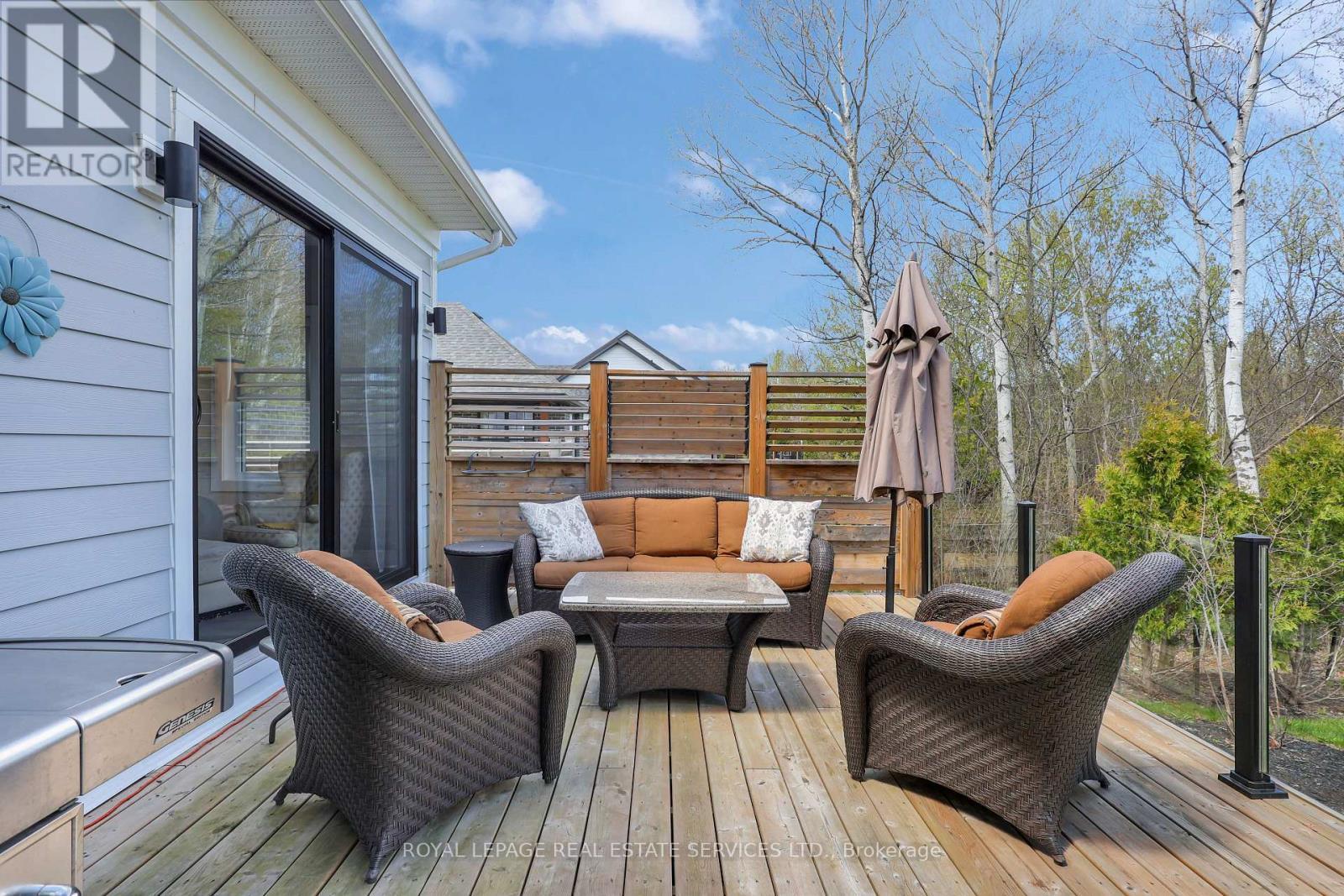 












131 GLENLAKE BOULEVARD

,
Collingwood,




Ontario
L9Y0X2

