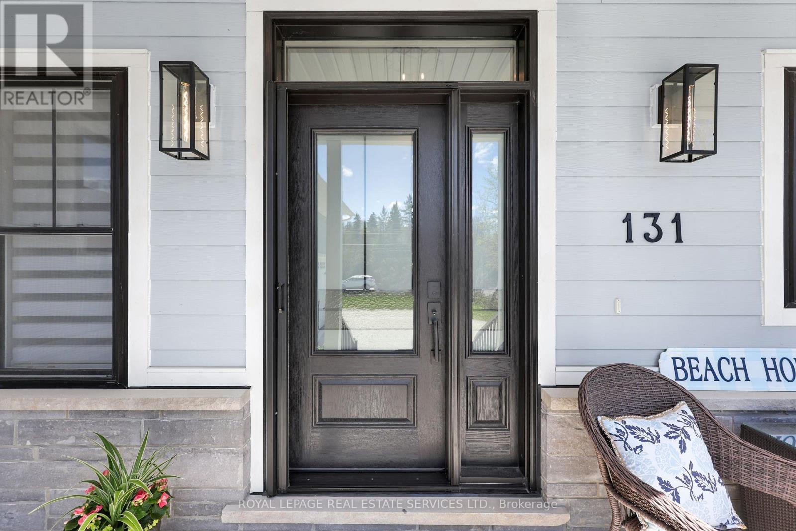 












131 GLENLAKE BOULEVARD

,
Collingwood,




Ontario
L9Y0X2

