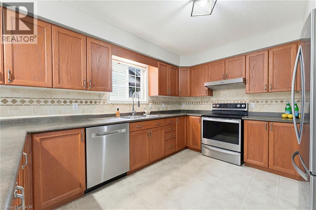 












740 REID Crescent

,
Listowel,




Ontario
N4W0A2

