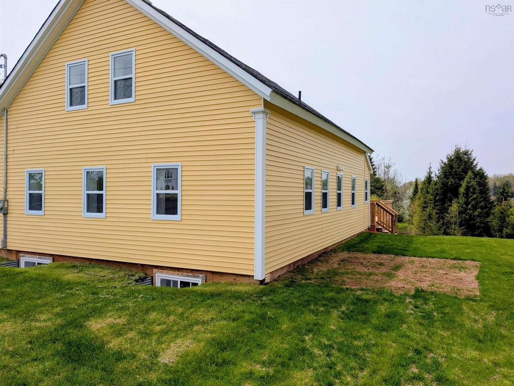 












8836 HWY 2 Highway

,
Great Village,




NS
B0M 1L0

