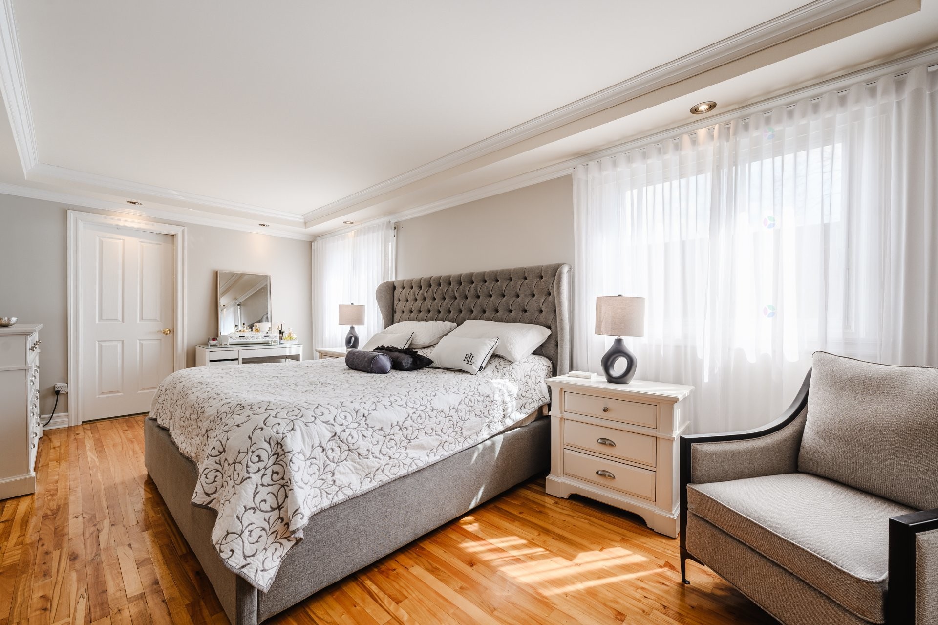 









2175


Rue Tremblay

,
Longueuil (Saint-Hubert),




QC
J3Y4B8

