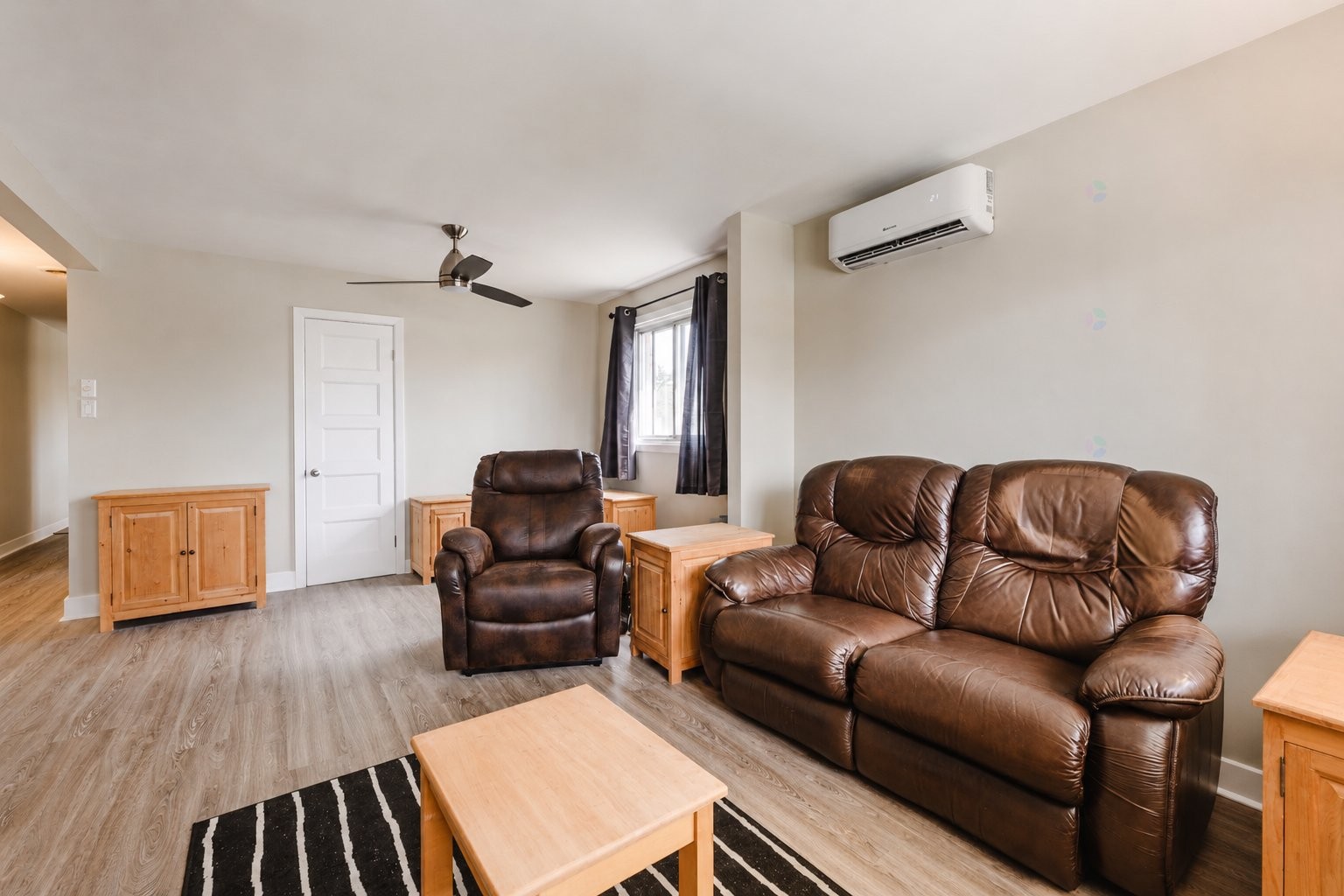 









2175


Rue Tremblay

,
Longueuil (Saint-Hubert),




QC
J3Y4B8

