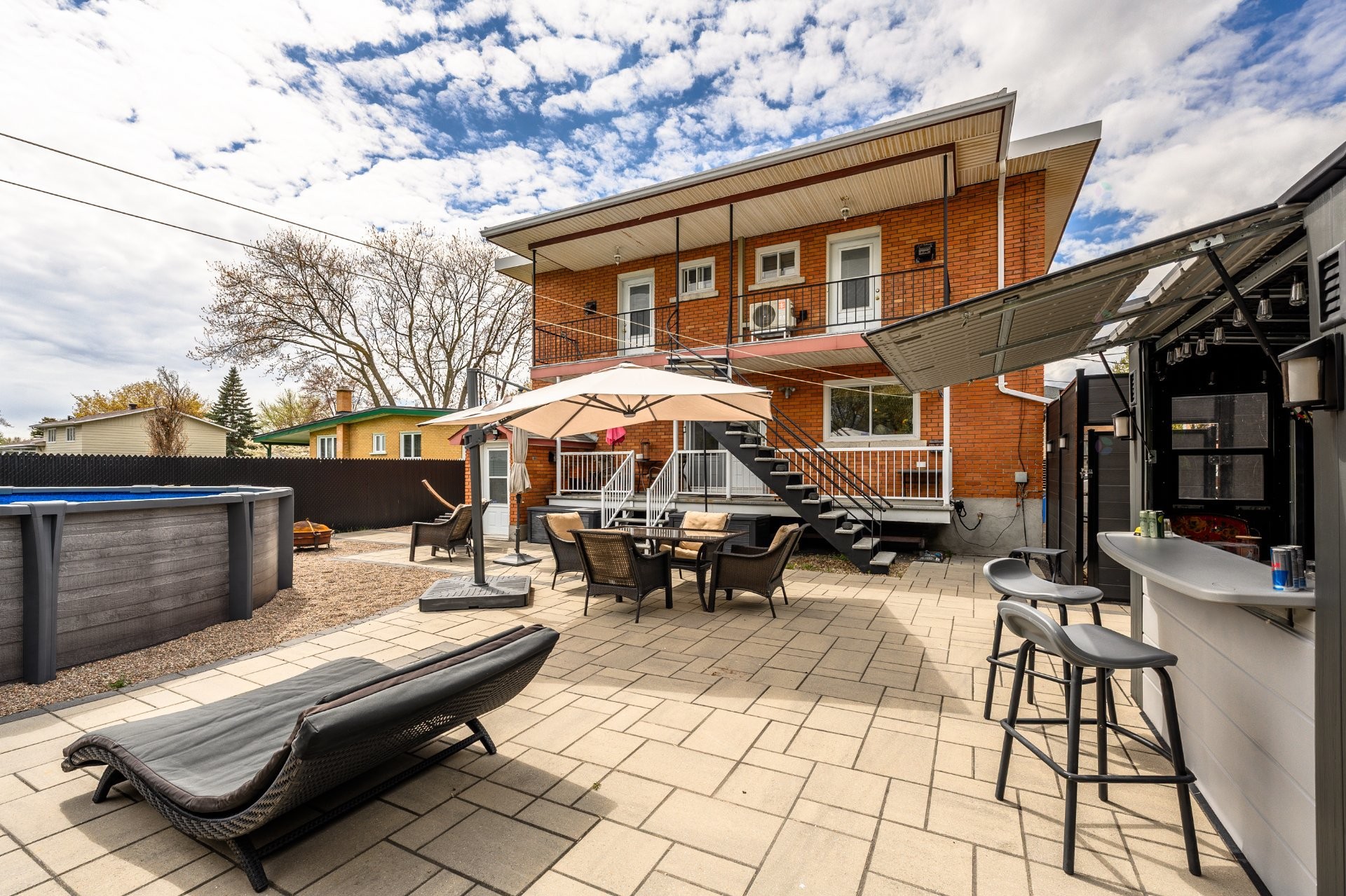 









2175


Rue Tremblay

,
Longueuil (Saint-Hubert),




QC
J3Y4B8

