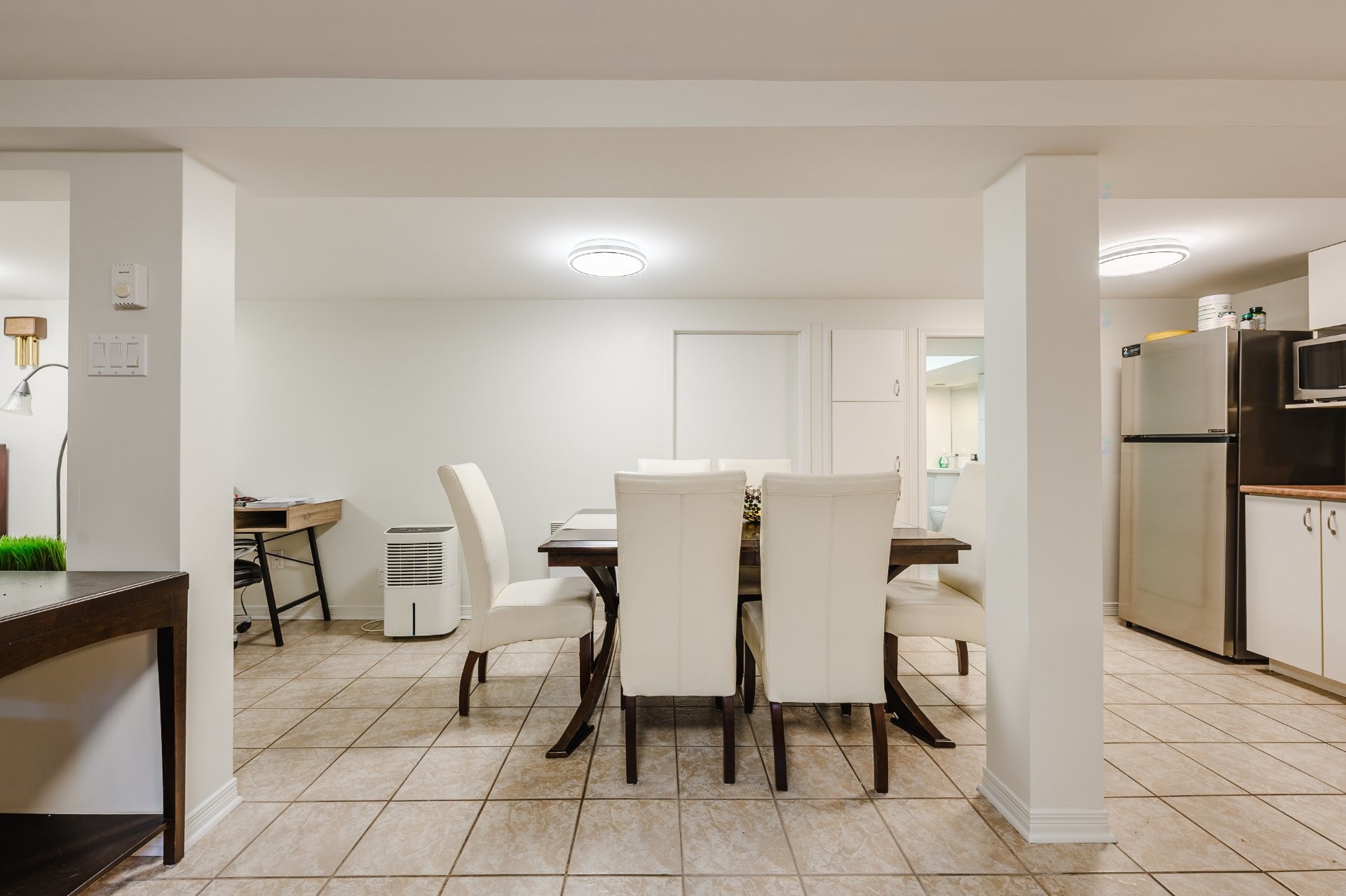 









2175


Rue Tremblay

,
Longueuil (Saint-Hubert),




QC
J3Y4B8

