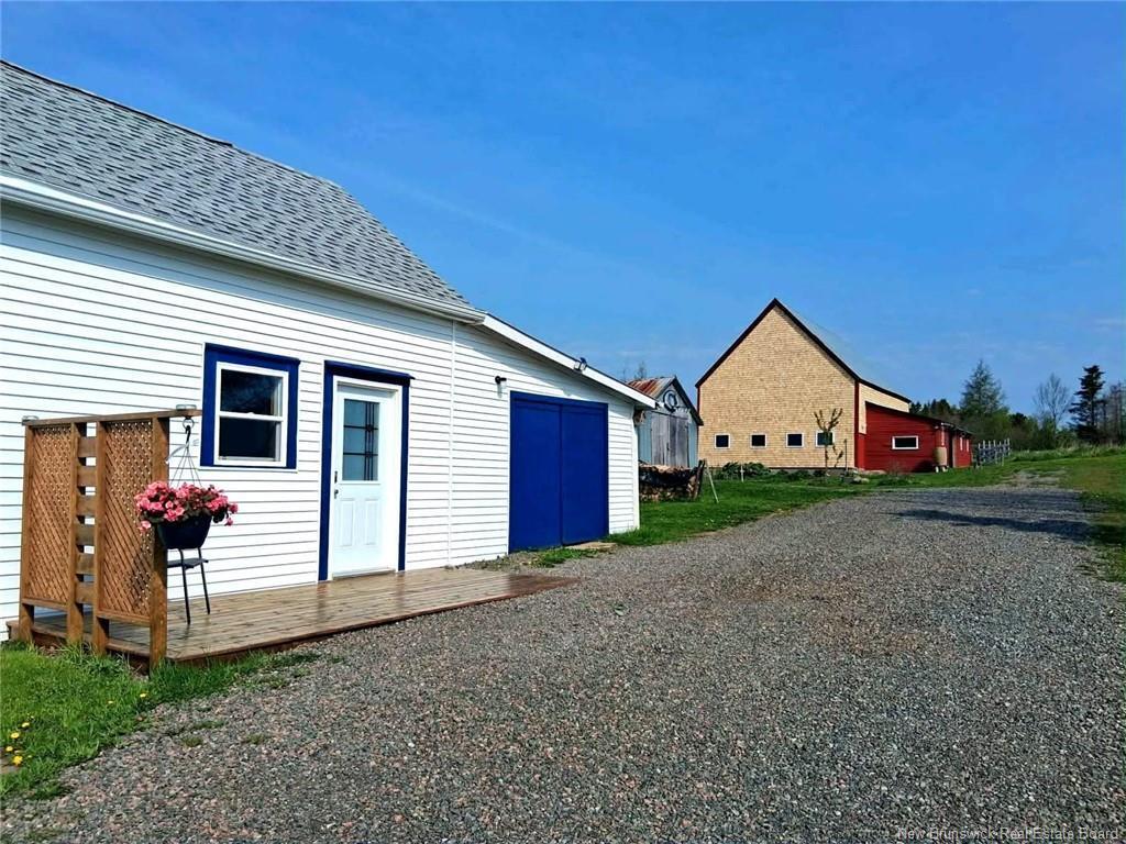 









5356


Route 114

,
Hopewell Hill,




NB
E4H 3N3

