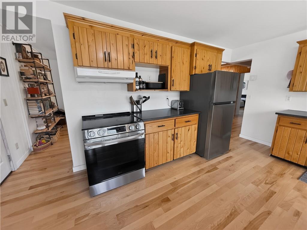 












76 Lilly Crescent

,
Kagawong, Manitoulin Island,




Ontario
P0P1J0

