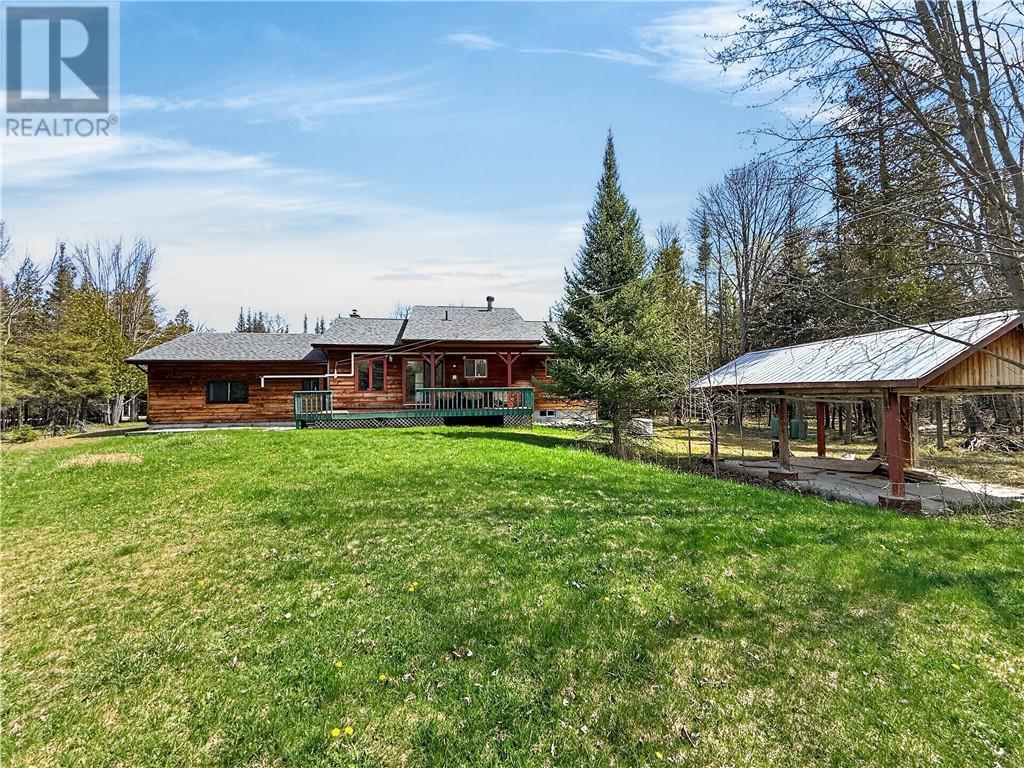 












76 Lilly Crescent

,
Kagawong, Manitoulin Island,




Ontario
P0P1J0

