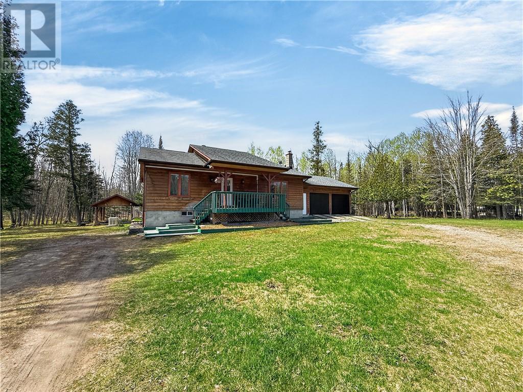 












76 Lilly Crescent

,
Kagawong, Manitoulin Island,




Ontario
P0P1J0

