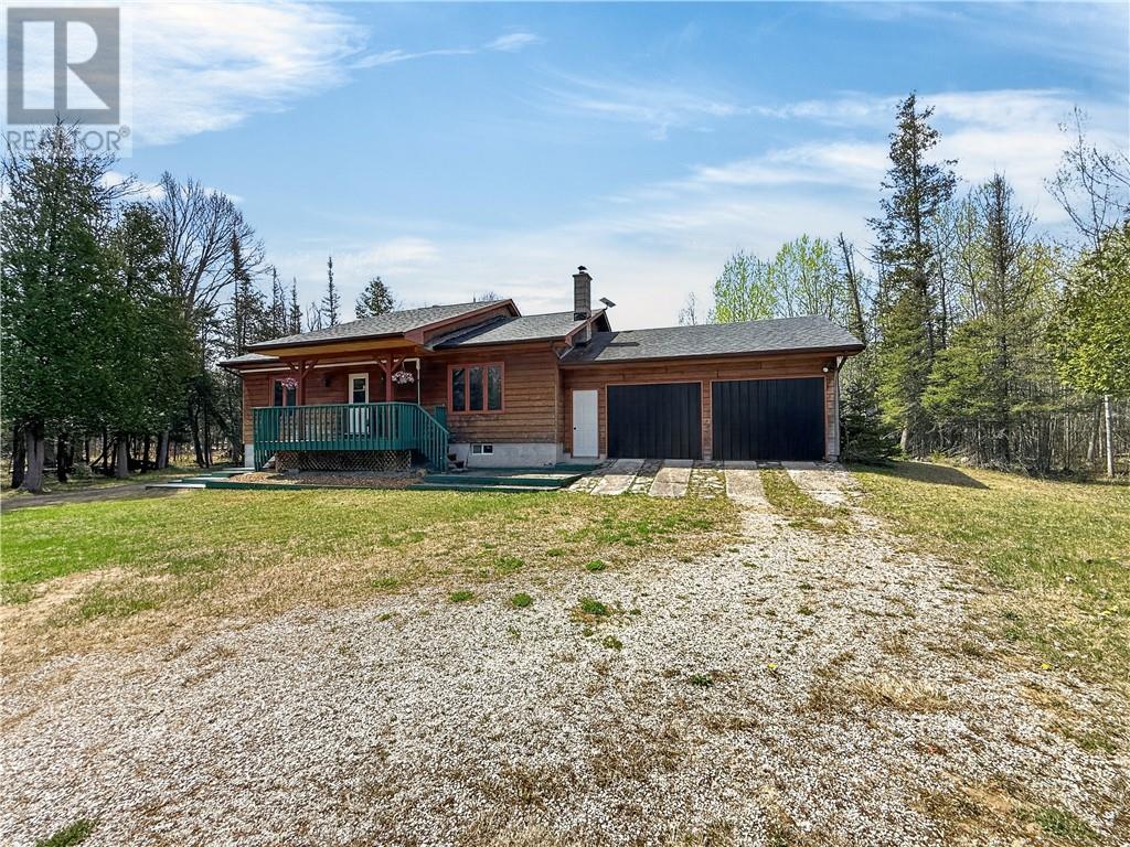 












76 Lilly Crescent

,
Kagawong, Manitoulin Island,




Ontario
P0P1J0

