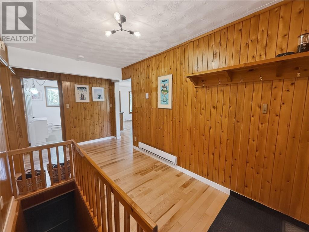 












76 Lilly Crescent

,
Kagawong, Manitoulin Island,




Ontario
P0P1J0

