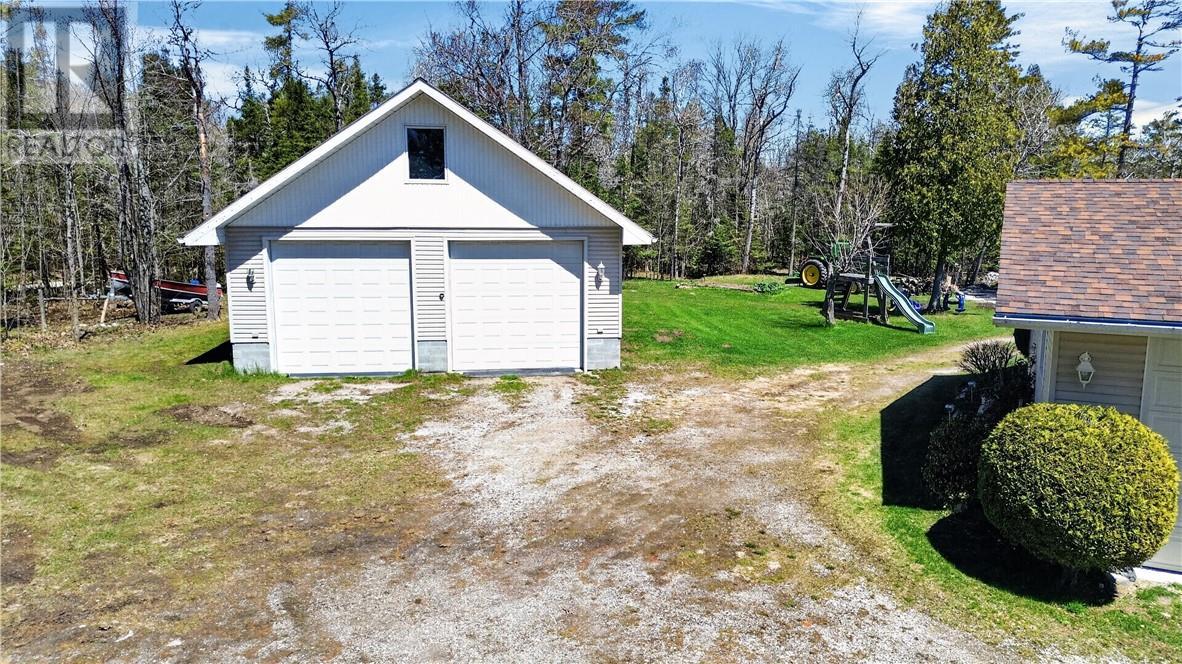 












238 Lonesome Pine Trail

,
Tehkummah, Manitoulin Island,




Ontario
P0P2C0

