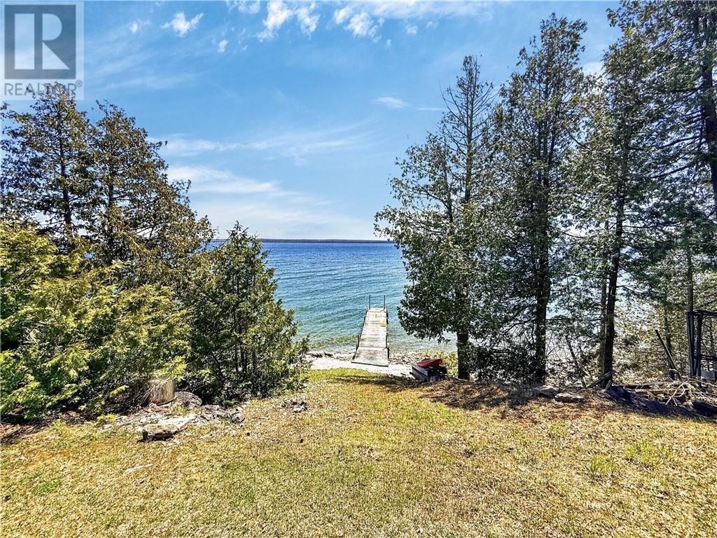 












238 Lonesome Pine Trail

,
Tehkummah, Manitoulin Island,




Ontario
P0P2C0

